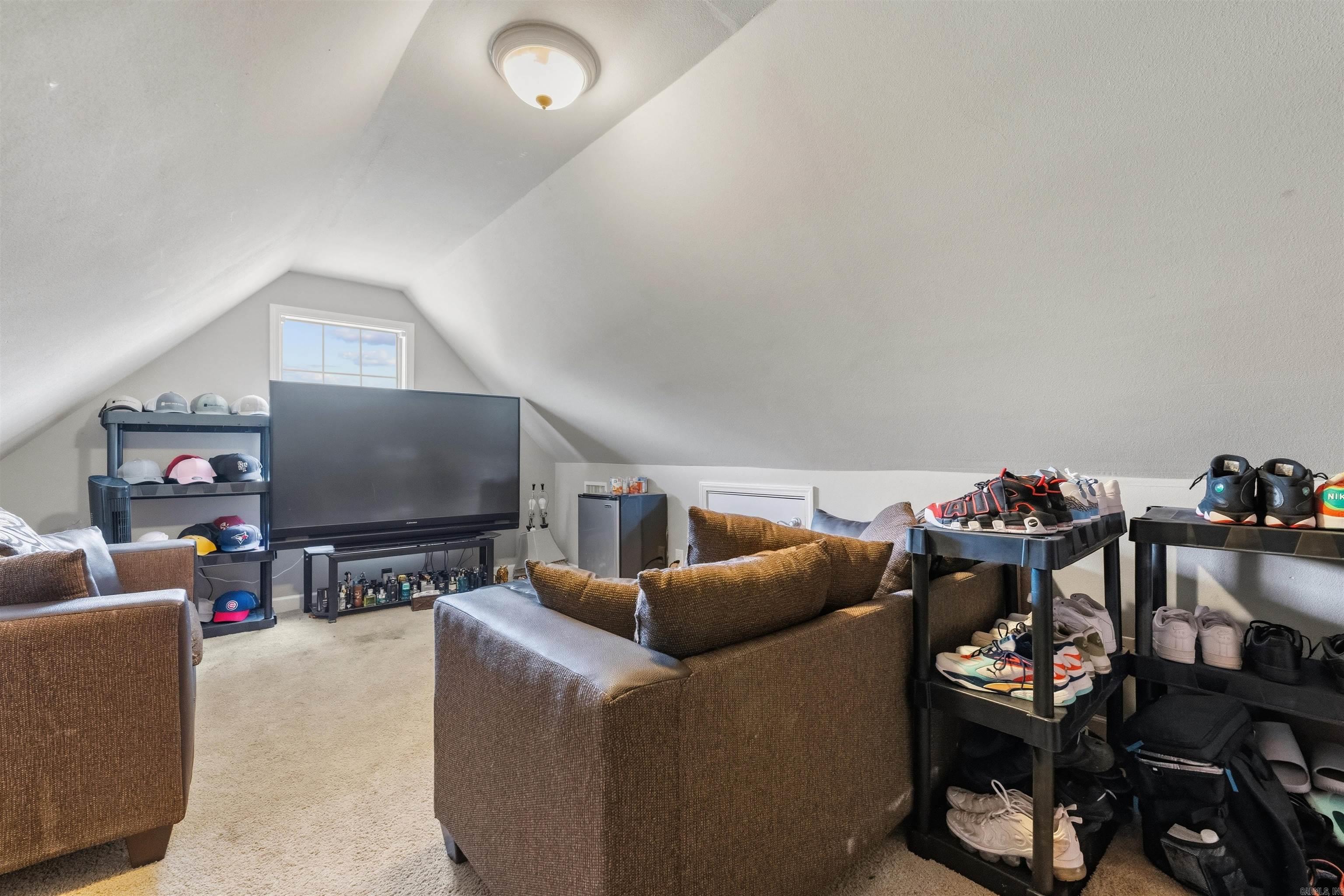 AUSTIN LAKES ON THE BAY ADDN - Residential