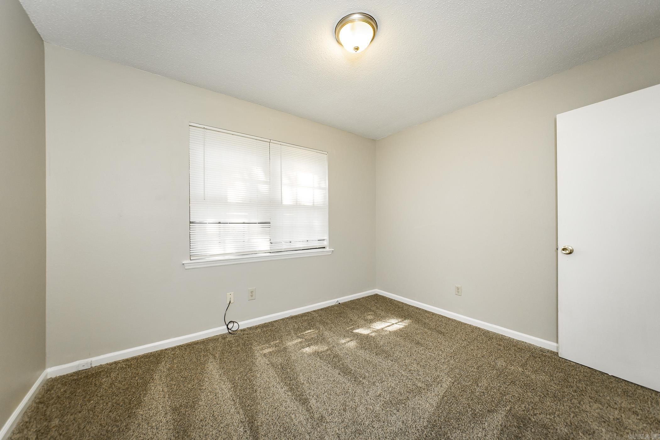 OTTER CREEK COMMUNITY - Residential