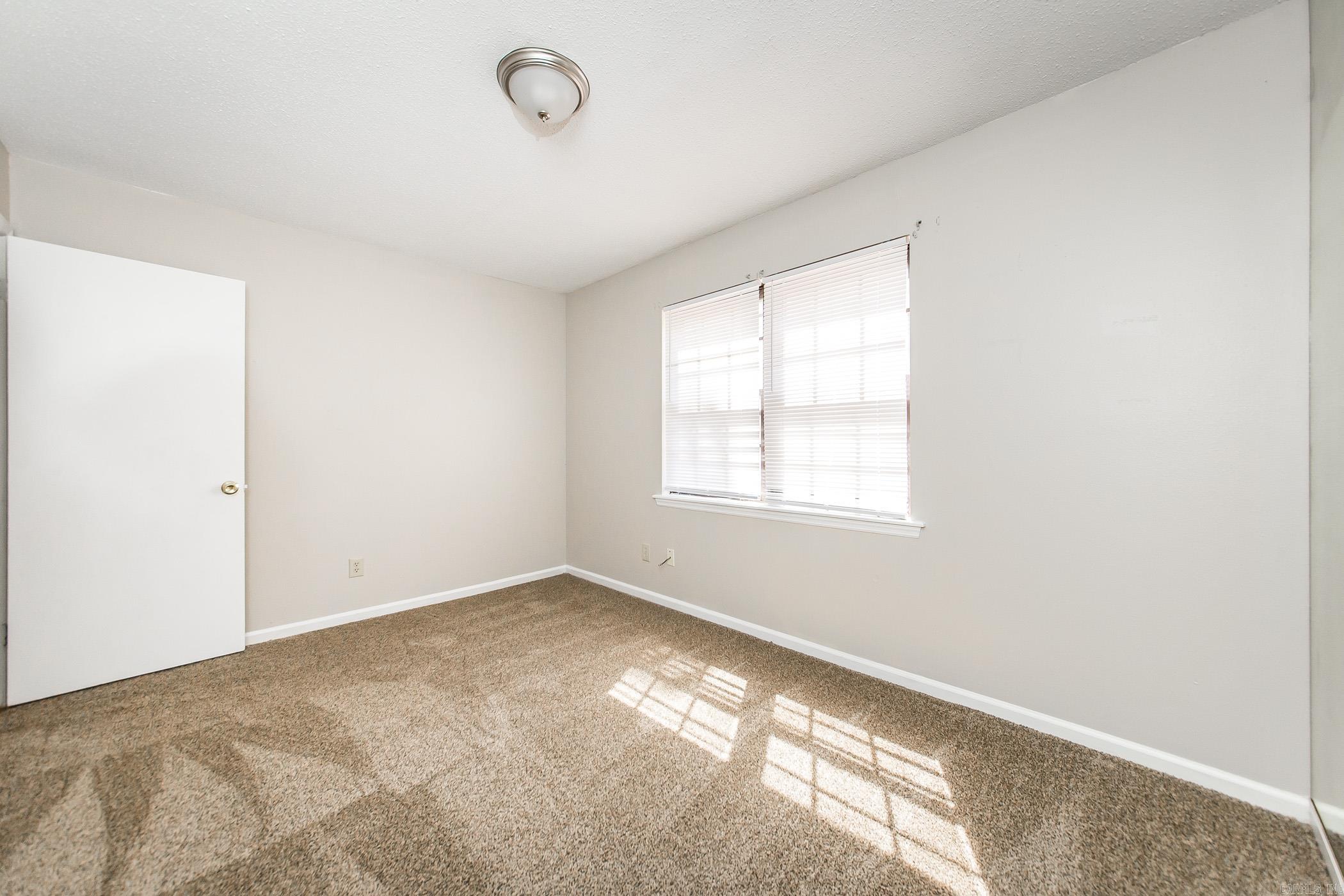 OTTER CREEK COMMUNITY - Residential