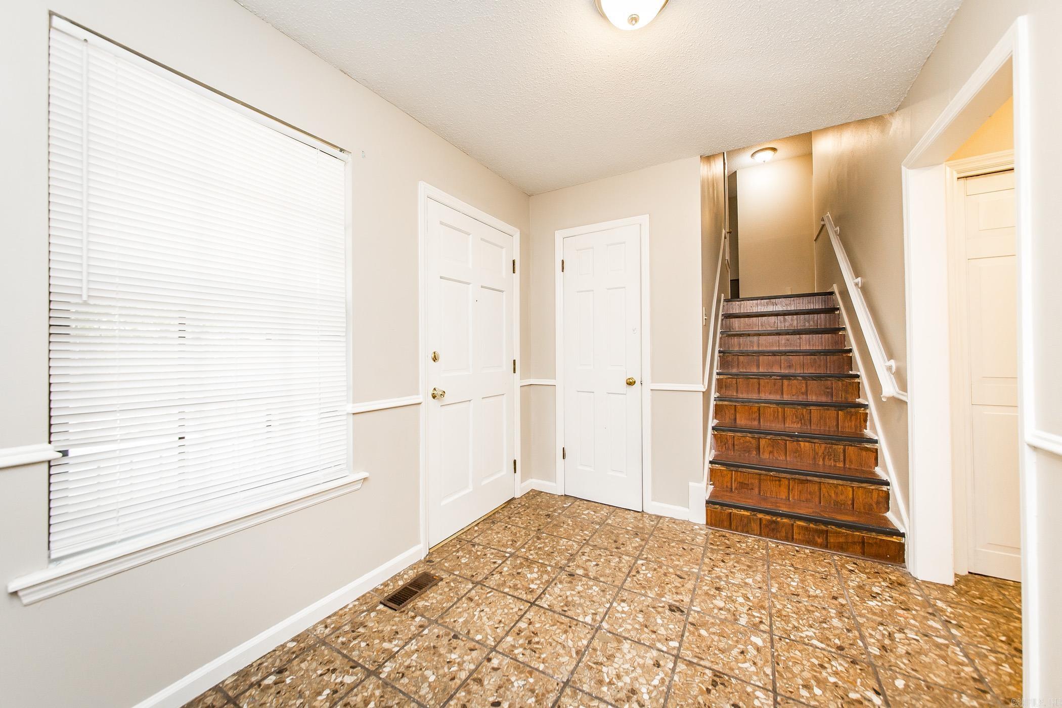 OTTER CREEK COMMUNITY - Residential