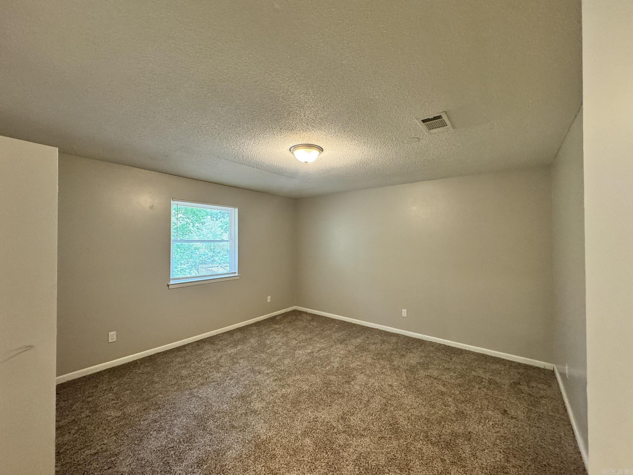 FOXWOOD - Residential