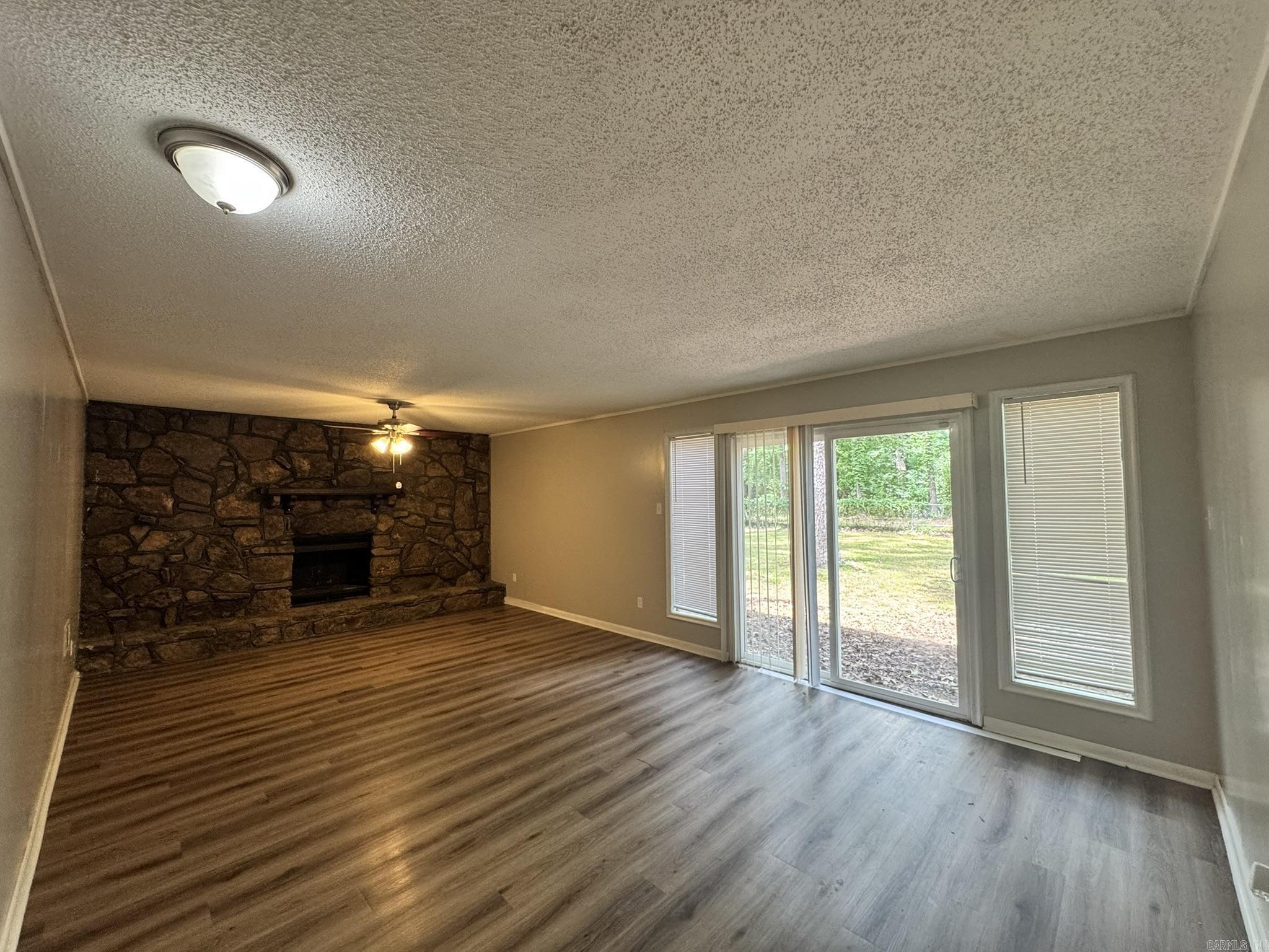 FOXWOOD - Residential