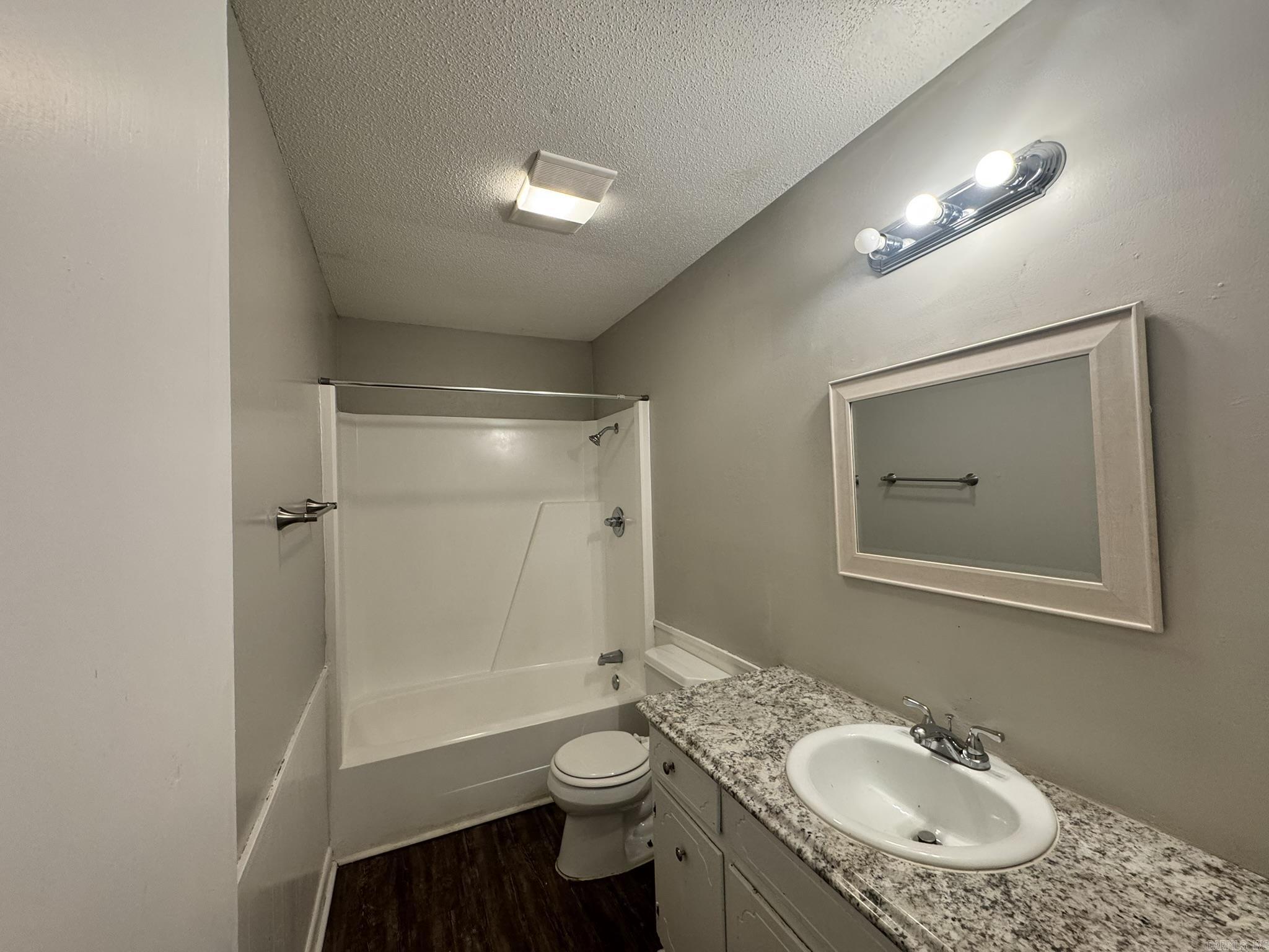 FOXWOOD - Residential