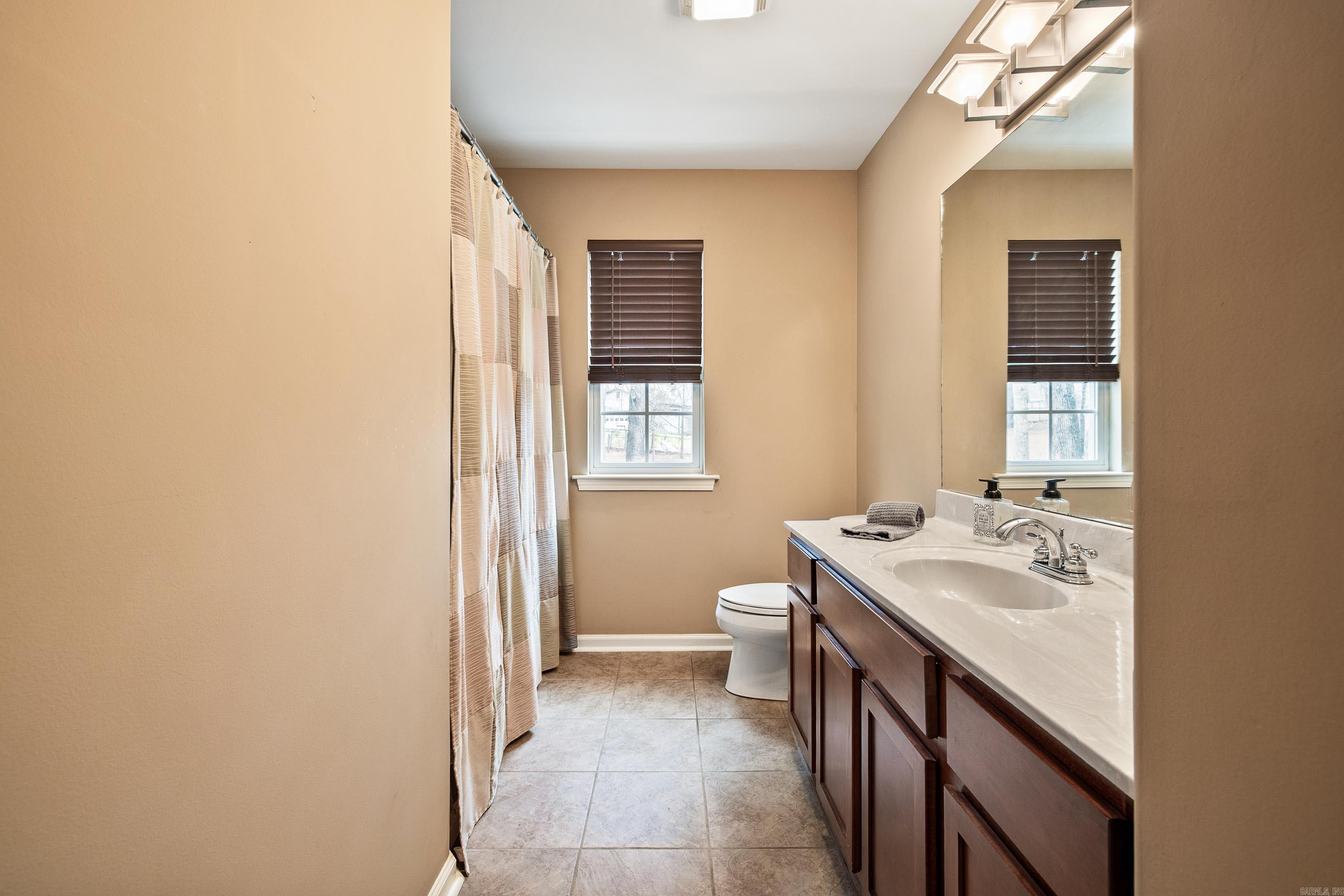 HOBBY TRAIL - Residential