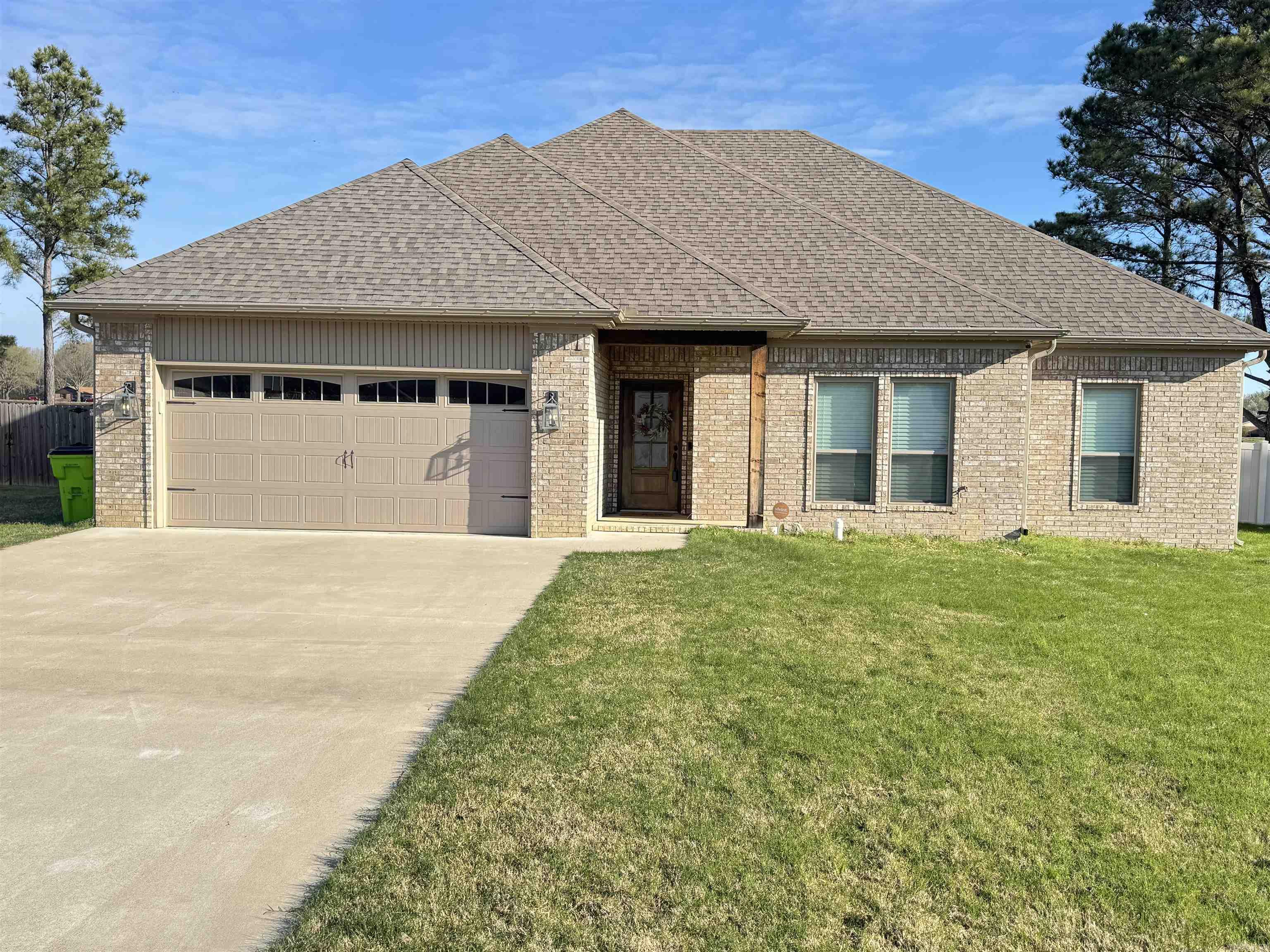 HIDDEN VALLEY ESTATES - Residential