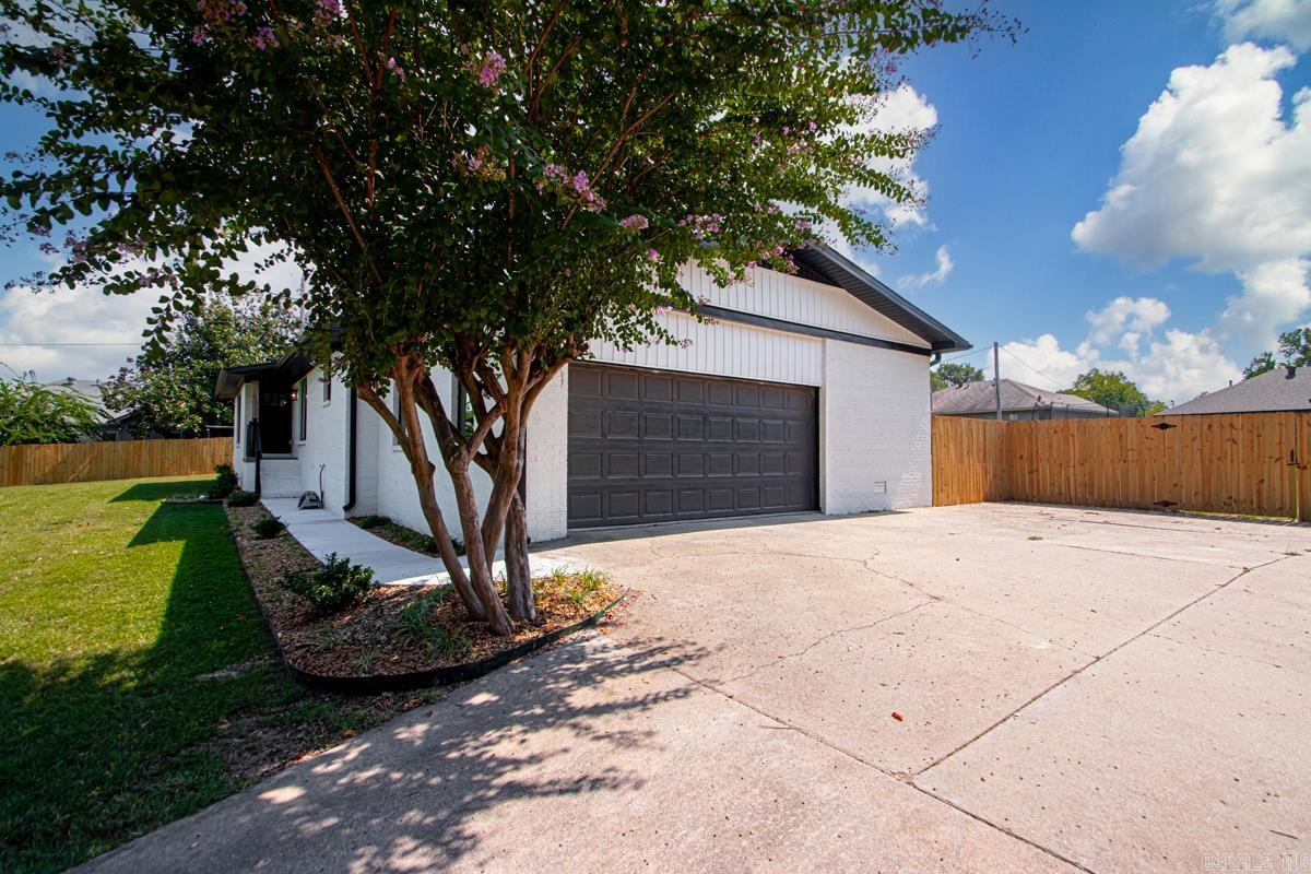 SARATOGA PARK ADD - Residential