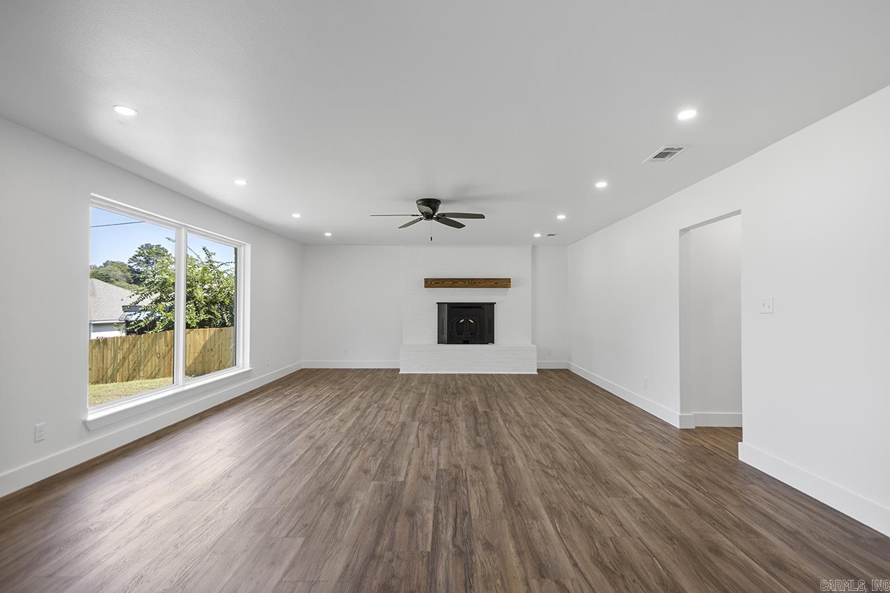 SARATOGA PARK ADD - Residential