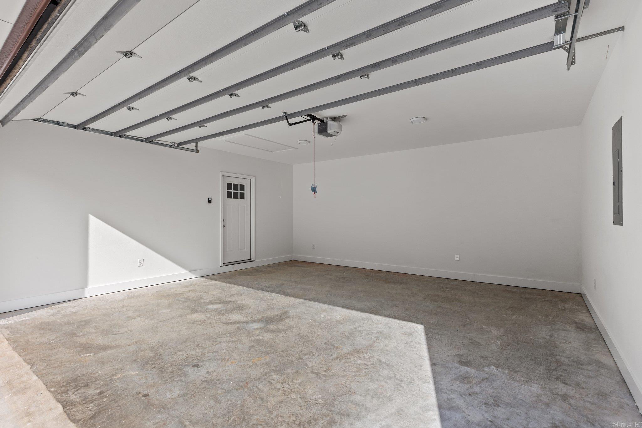 Metes &amp; Bounds - Residential