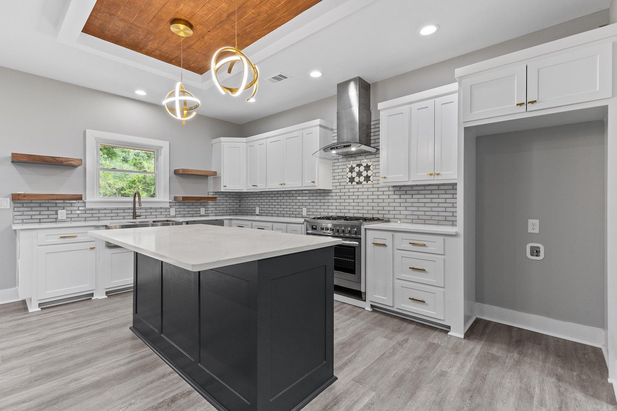 Metes &amp; Bounds - Residential