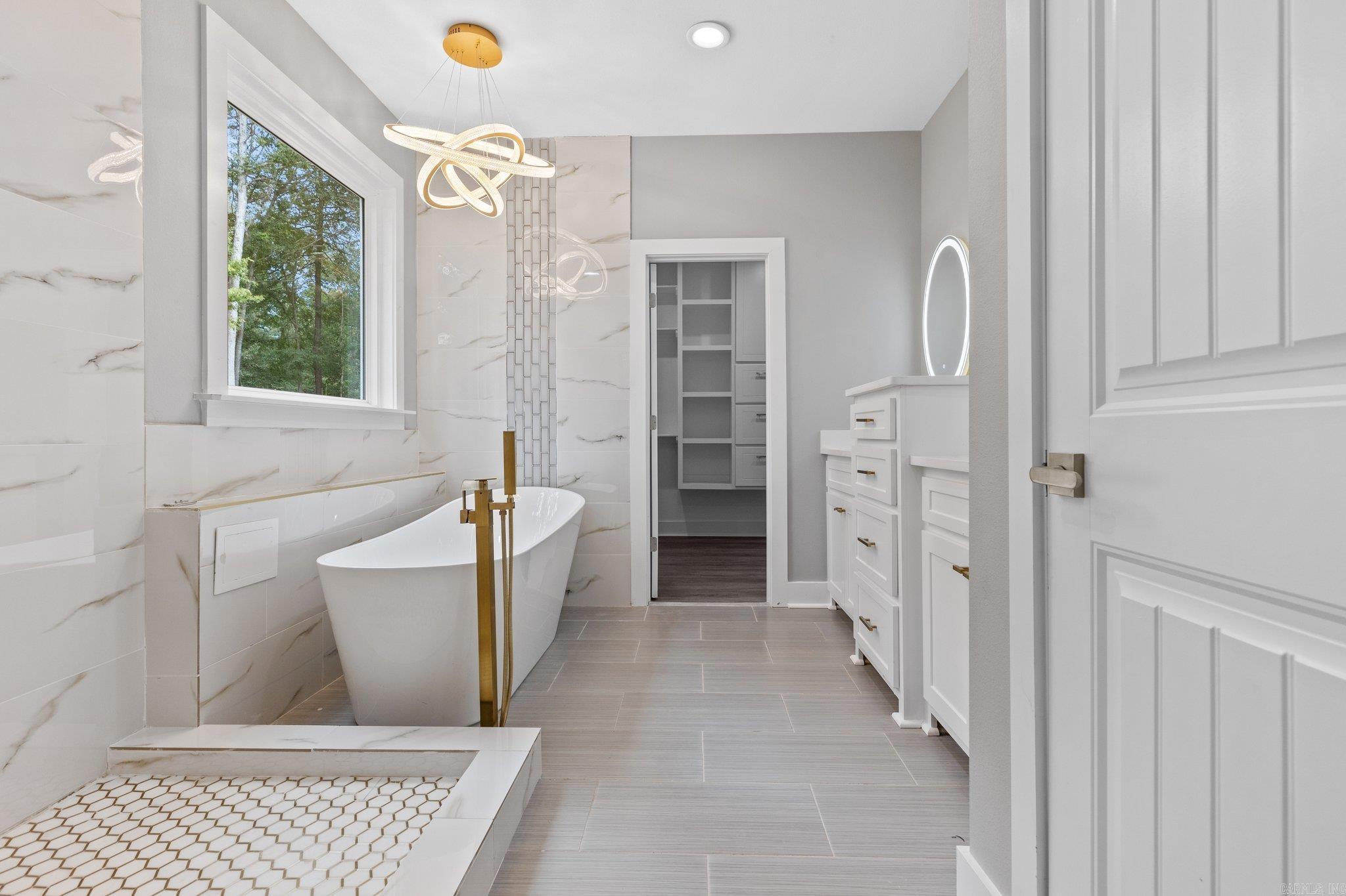 Metes &amp; Bounds - Residential