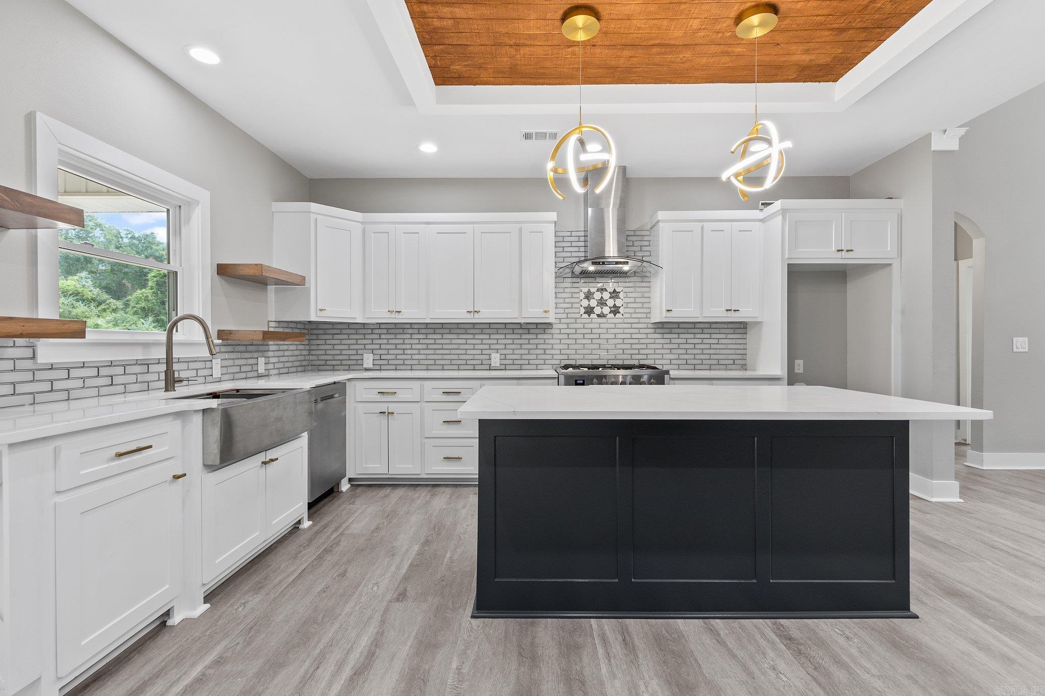 Metes &amp; Bounds - Residential