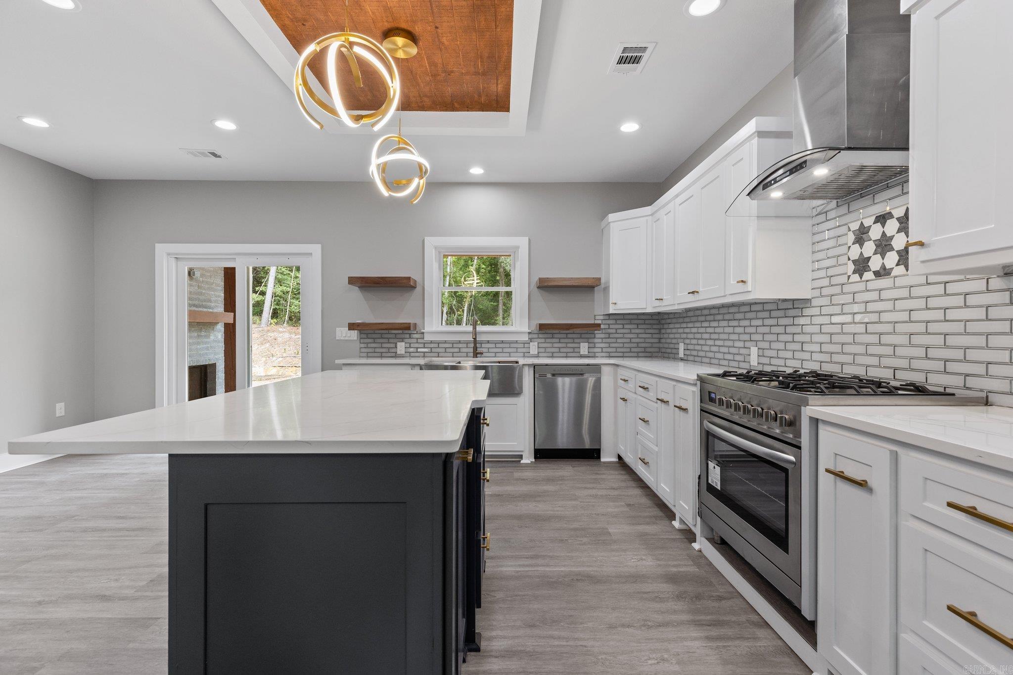 Metes &amp; Bounds - Residential