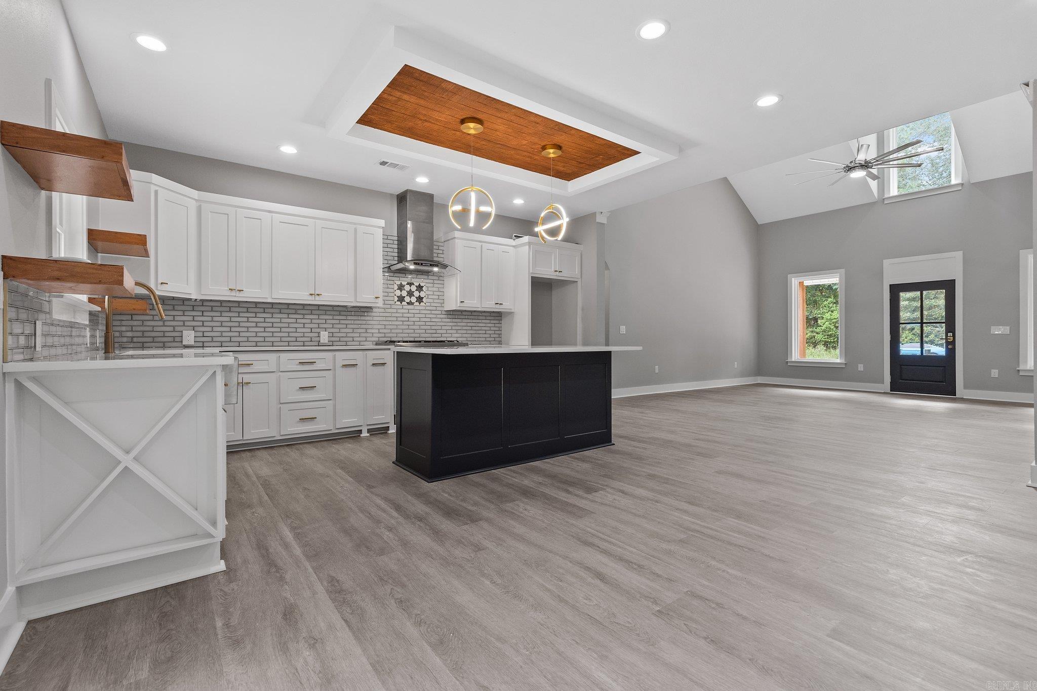 Metes &amp; Bounds - Residential