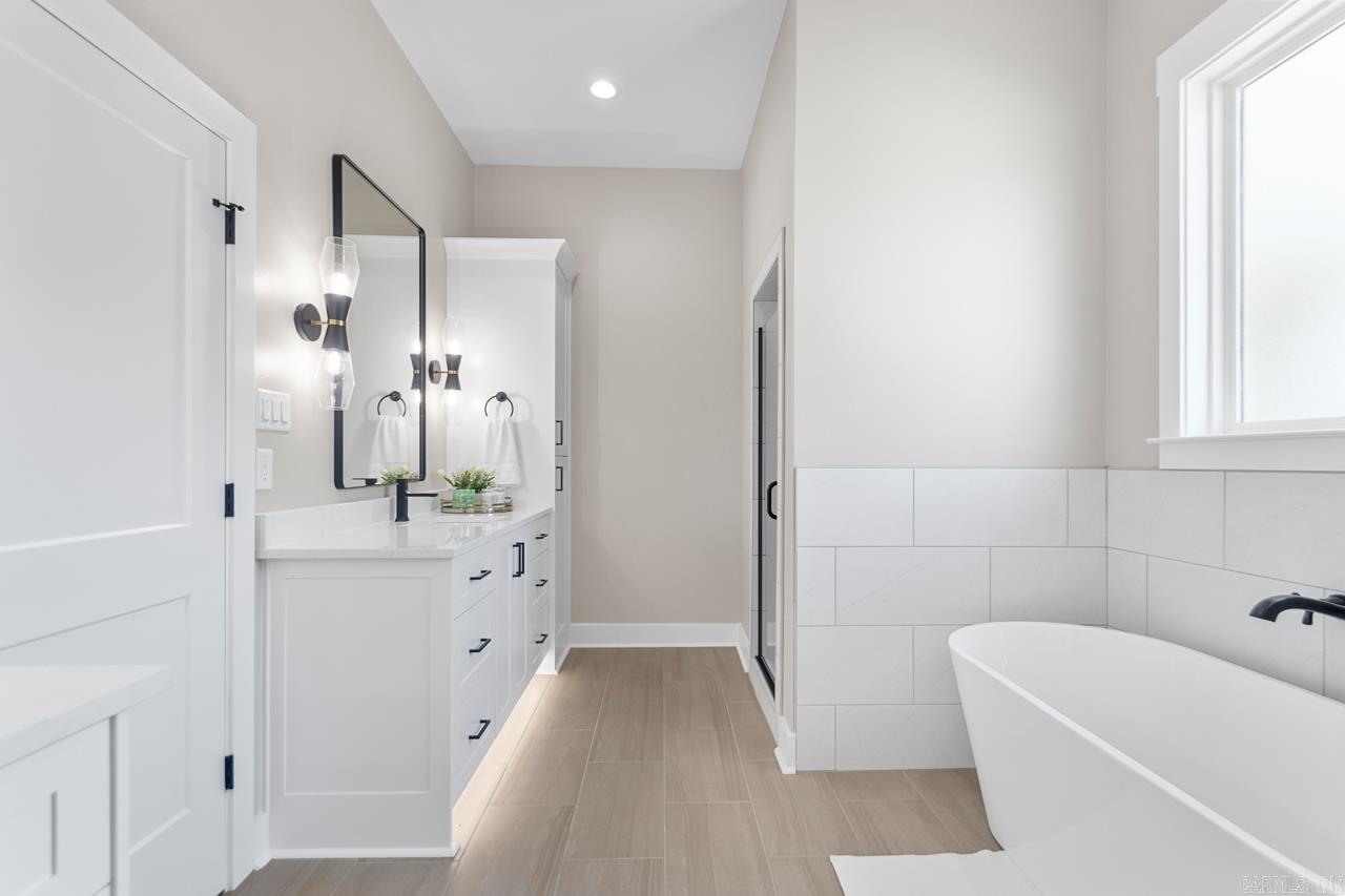 HURRICANE LAKE VILLA ESTATES - Residential