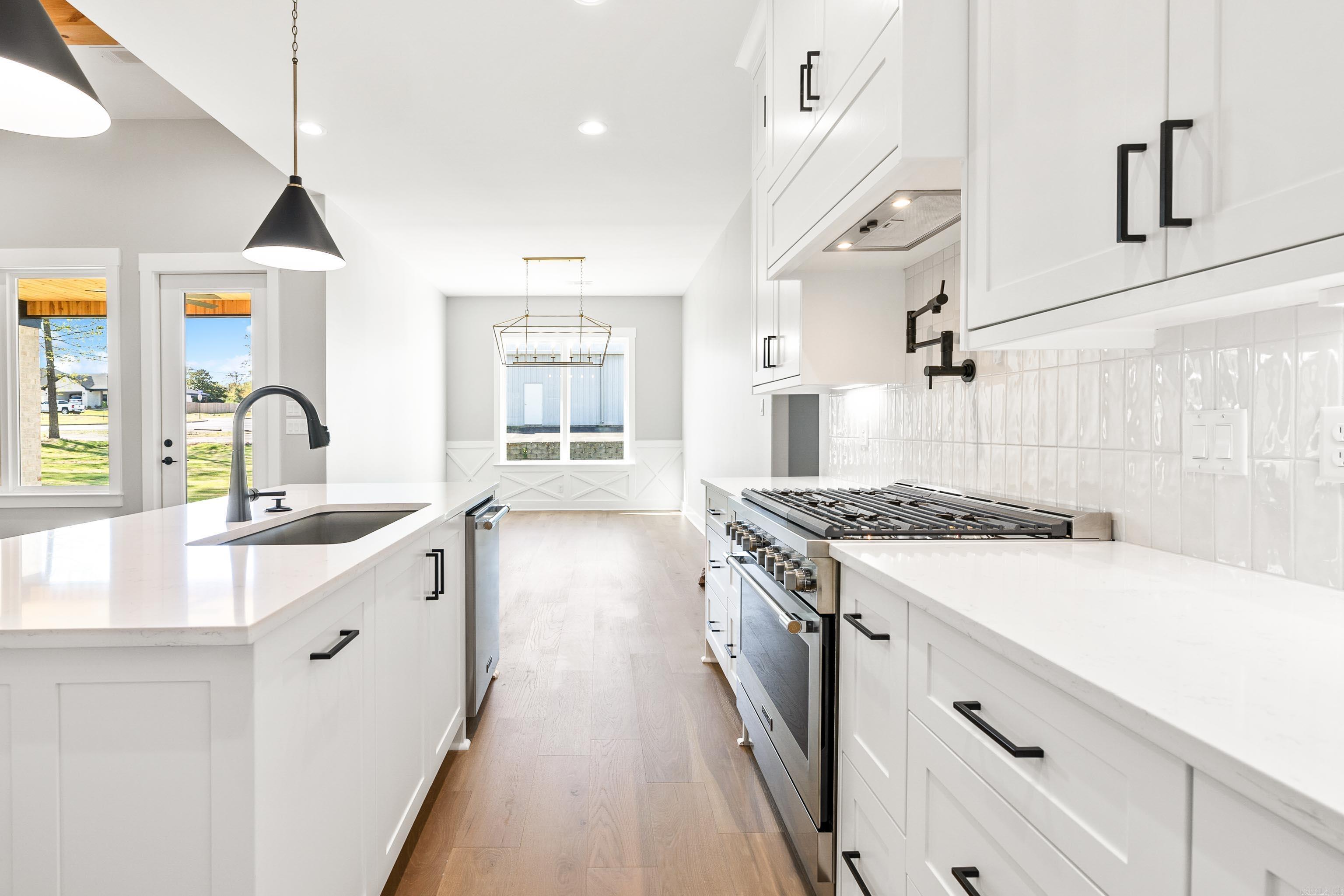 HURRICANE LAKE VILLA ESTATES - Residential