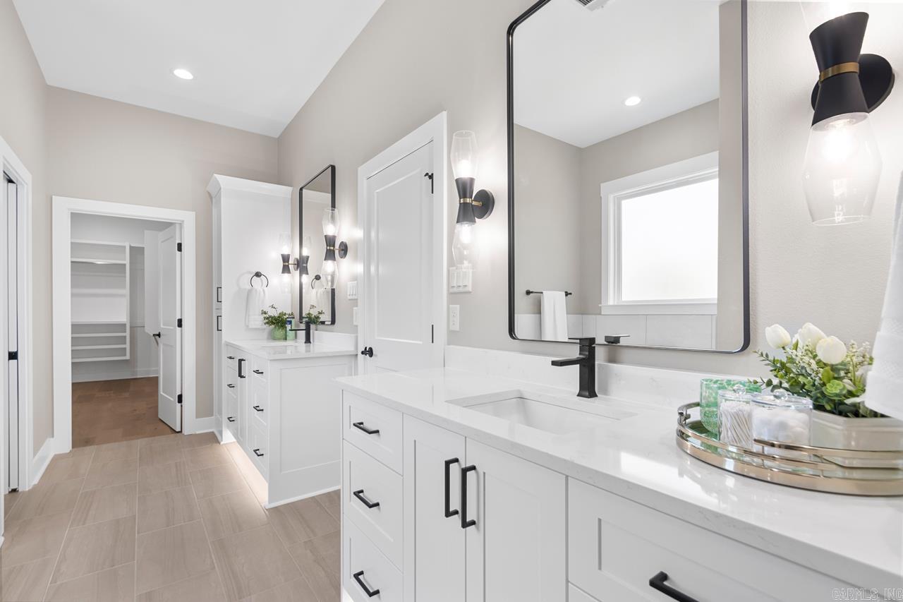 HURRICANE LAKE VILLA ESTATES - Residential