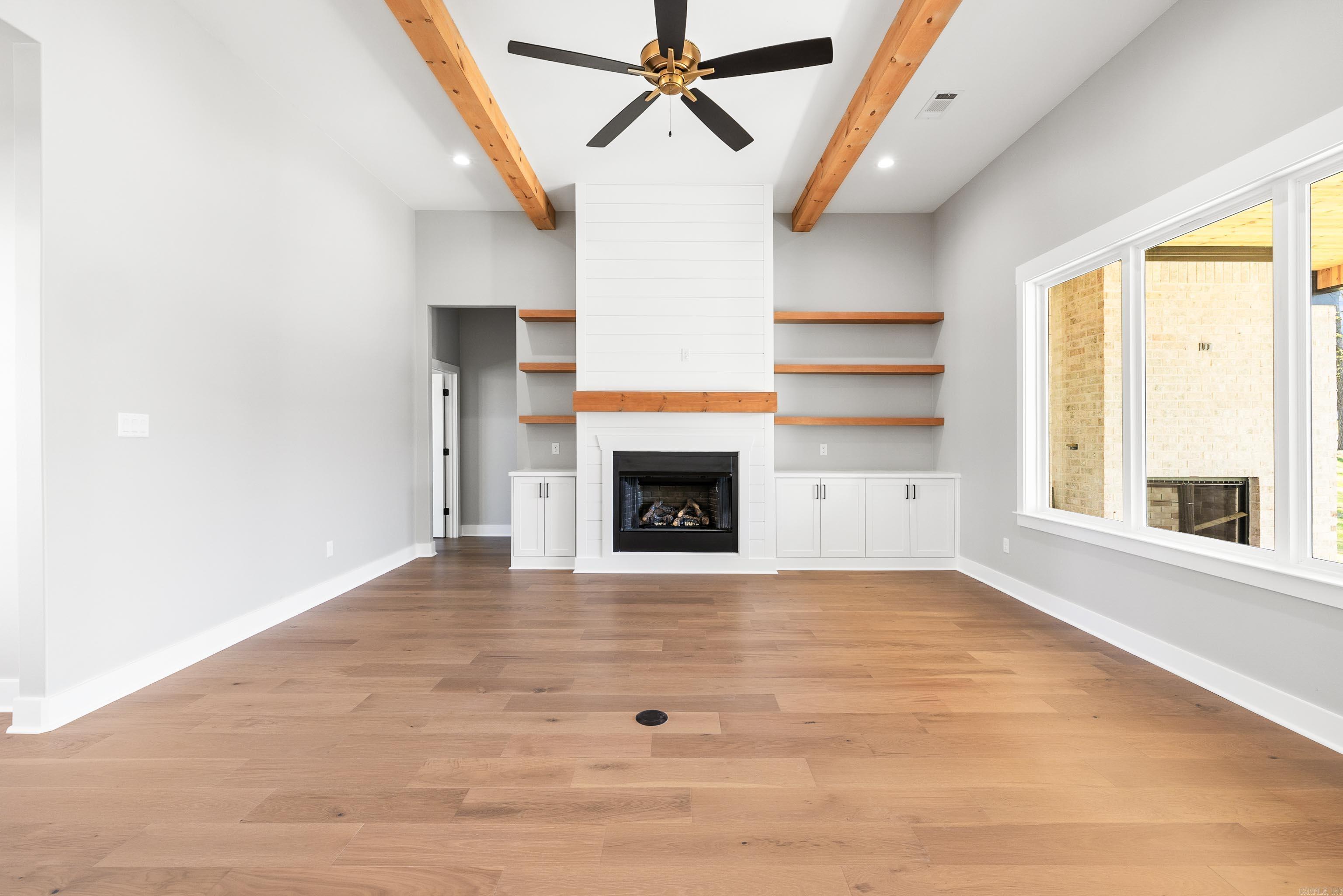 HURRICANE LAKE VILLA ESTATES - Residential