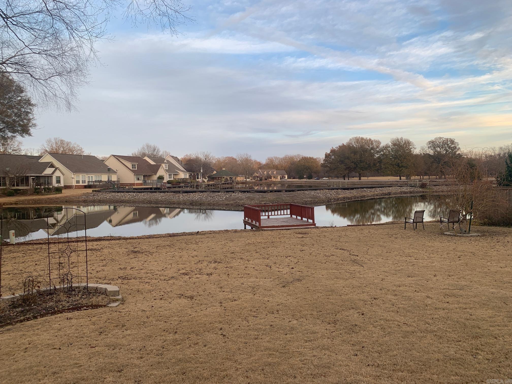 RIVER OAKS - Residential