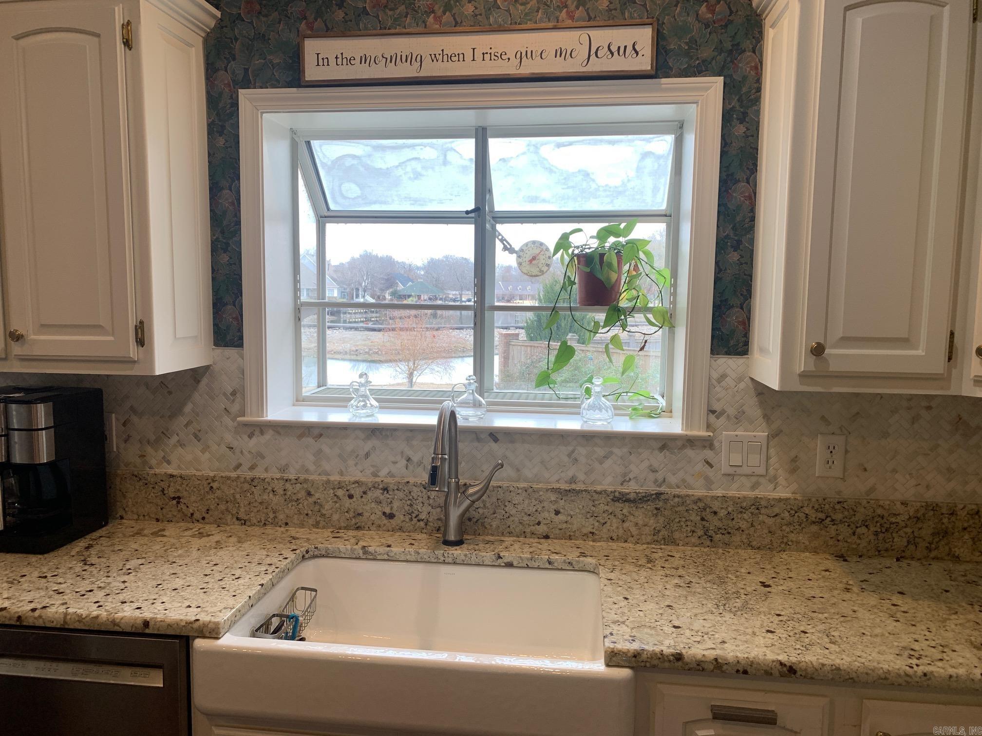 RIVER OAKS - Residential