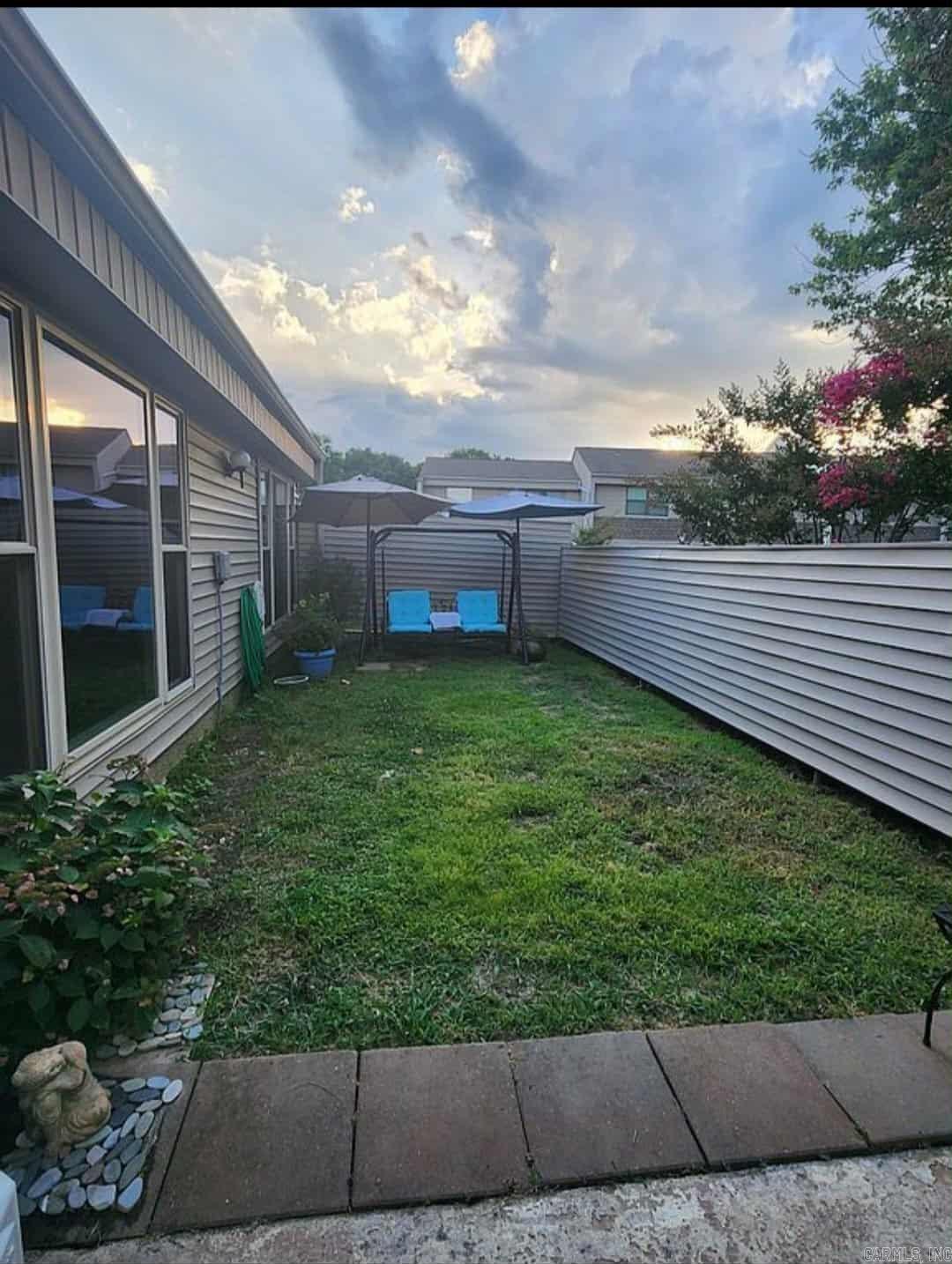 Lakewood Hills Condo - Residential
