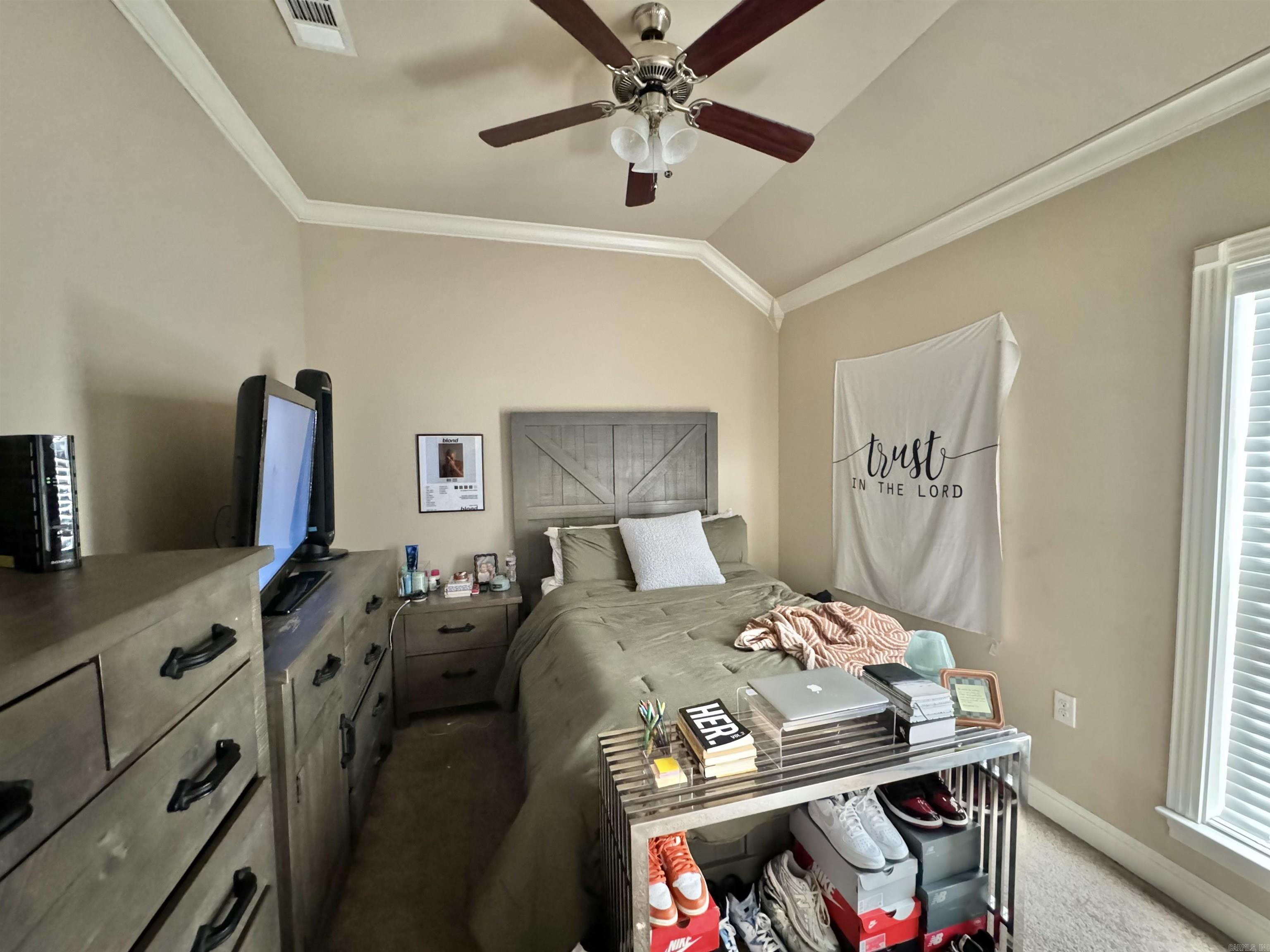 COUNTRY CLUB OF ARK THE - Residential