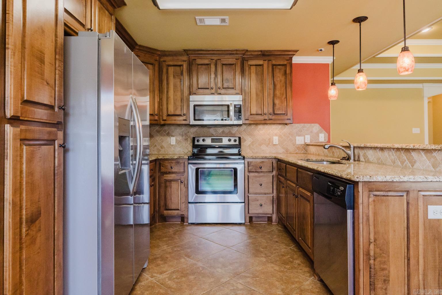 SPRINGHILL VILLAGE - Residential