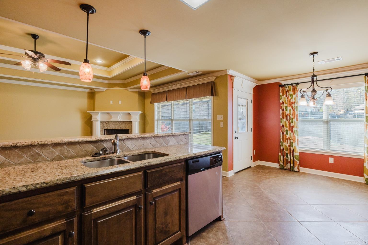 SPRINGHILL VILLAGE - Residential