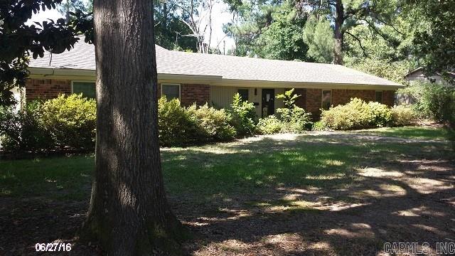 SOLD AS IS This 3 Bed rm, 2 Baths home has so much to offer a growing family, Large Kitchen, Great rm, Bonus rm, Large Laundry, Fully fence, 2 Car Garage, Storage Building and sit on a Large Corner just minute from town don't let this one get by you.
