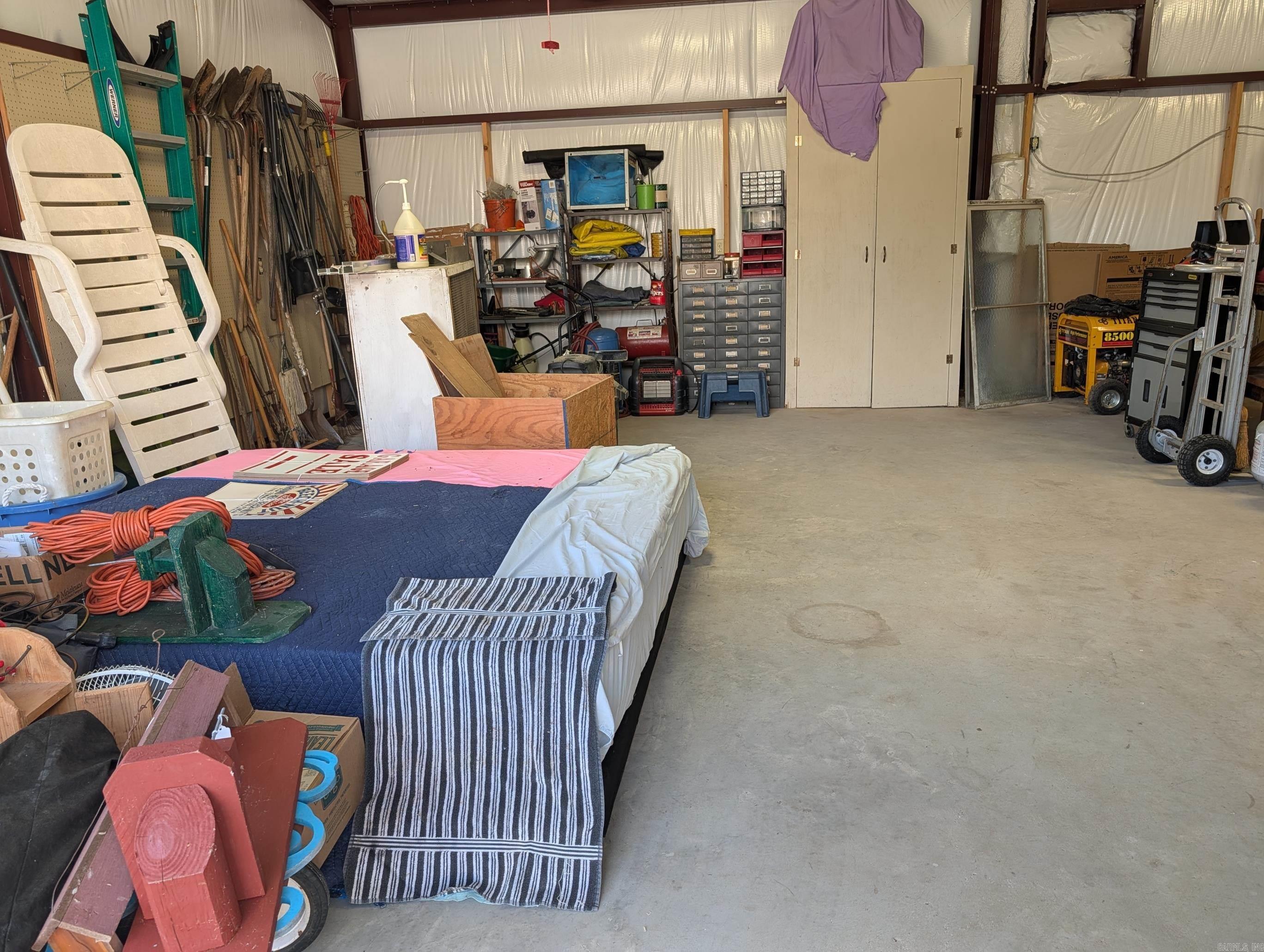 MCGEHEE - Residential