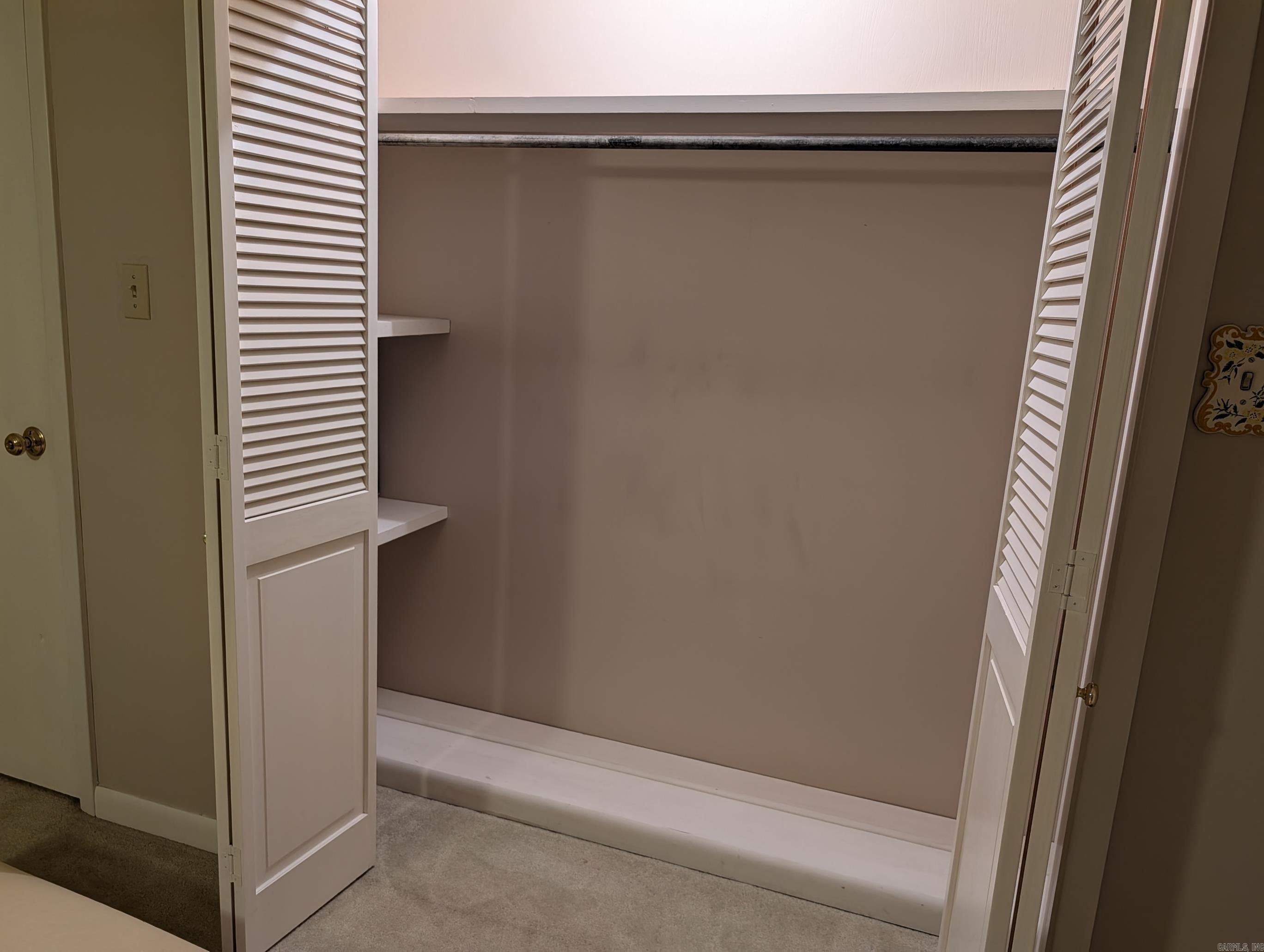 MCGEHEE - Residential