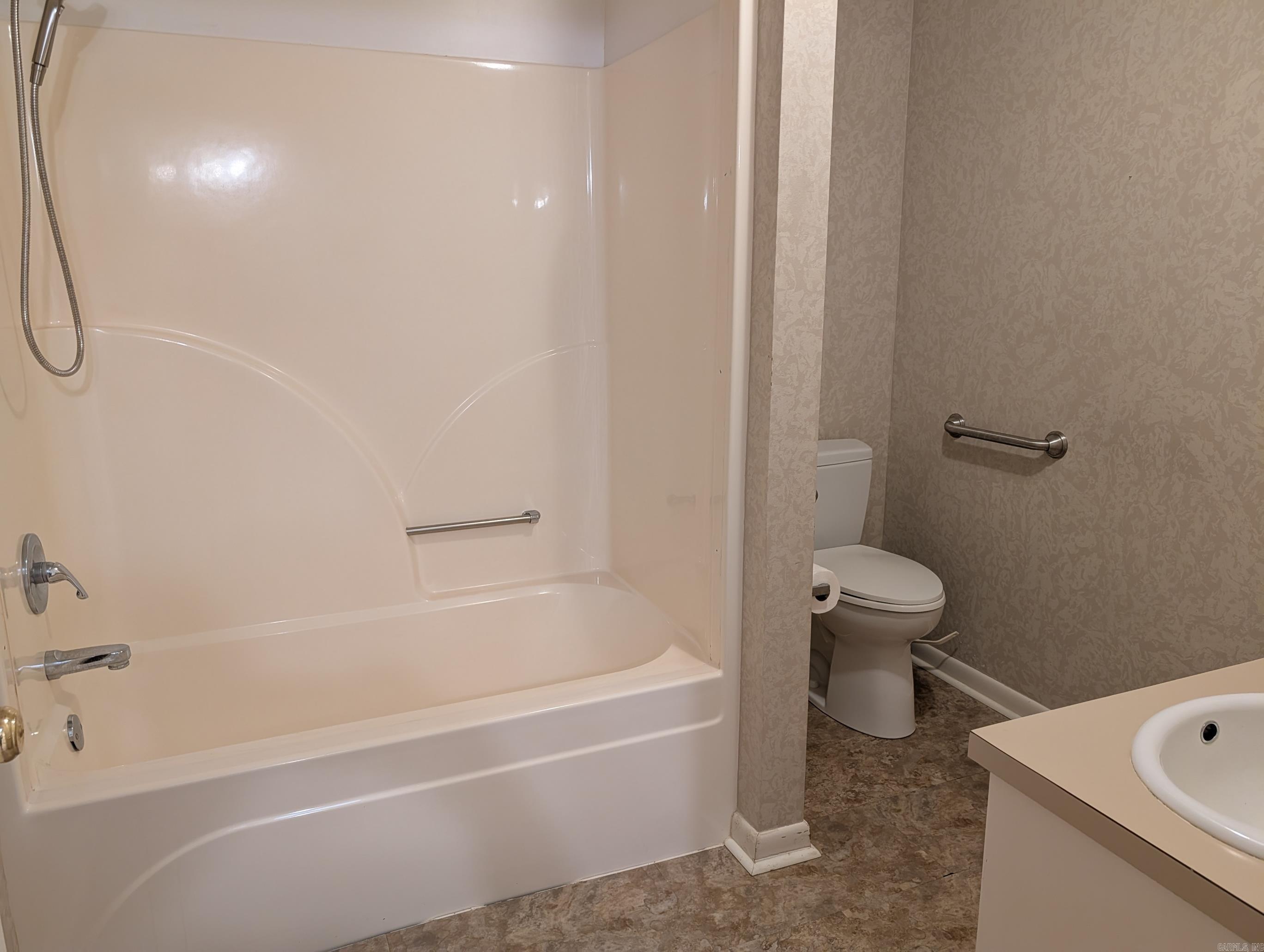 MCGEHEE - Residential