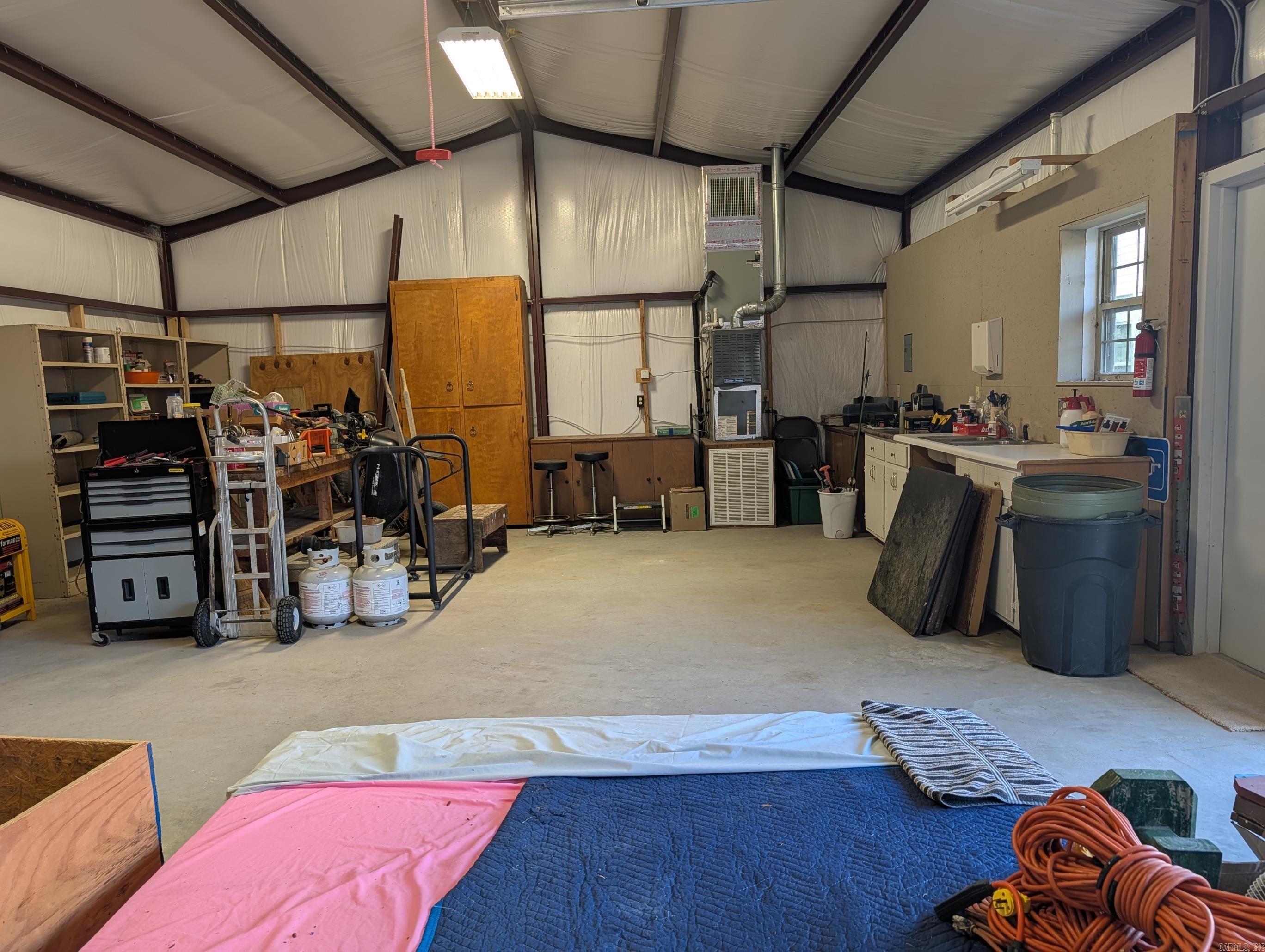 MCGEHEE - Residential