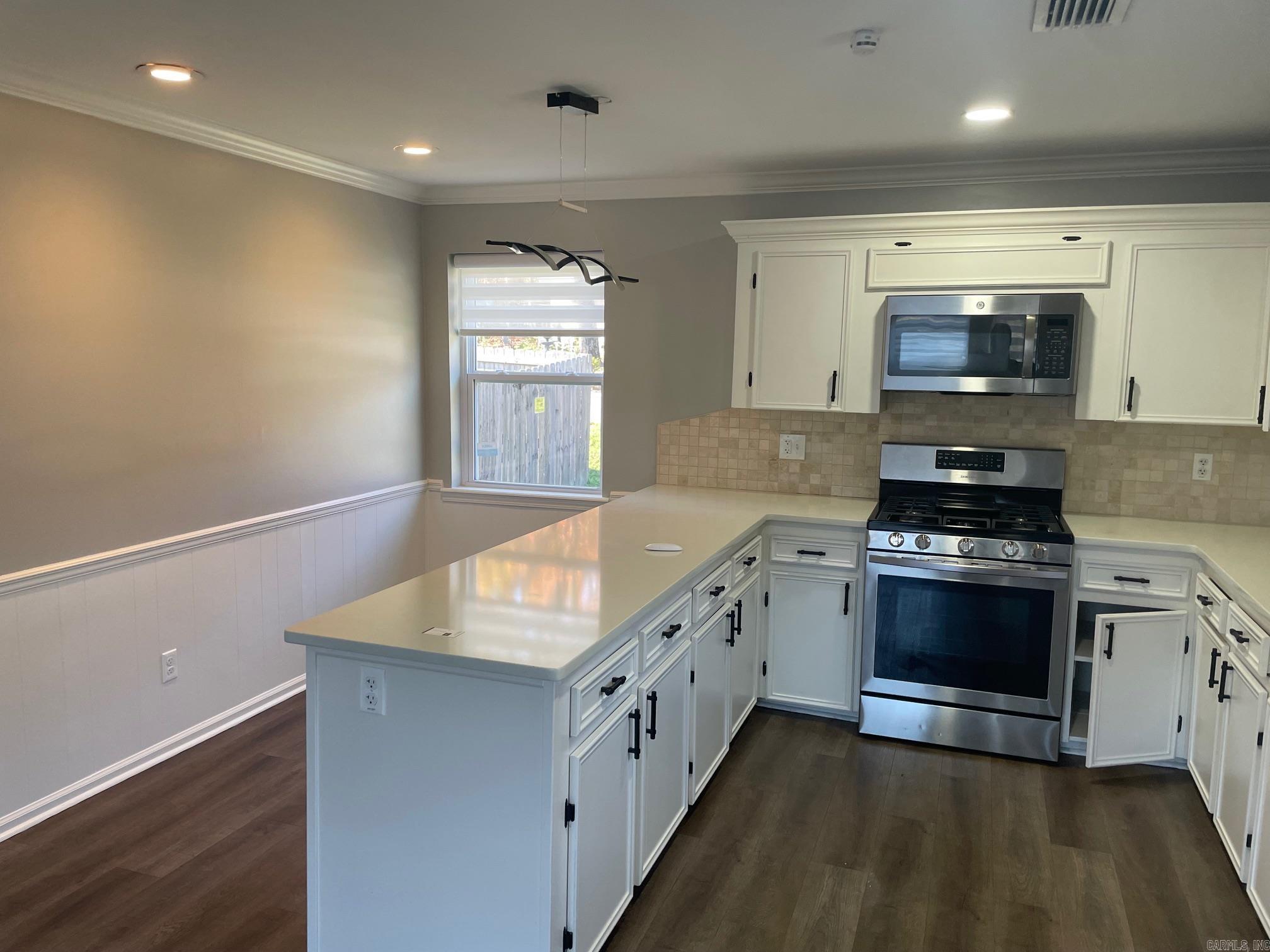 GIBRALTER HGTS - Residential Lease