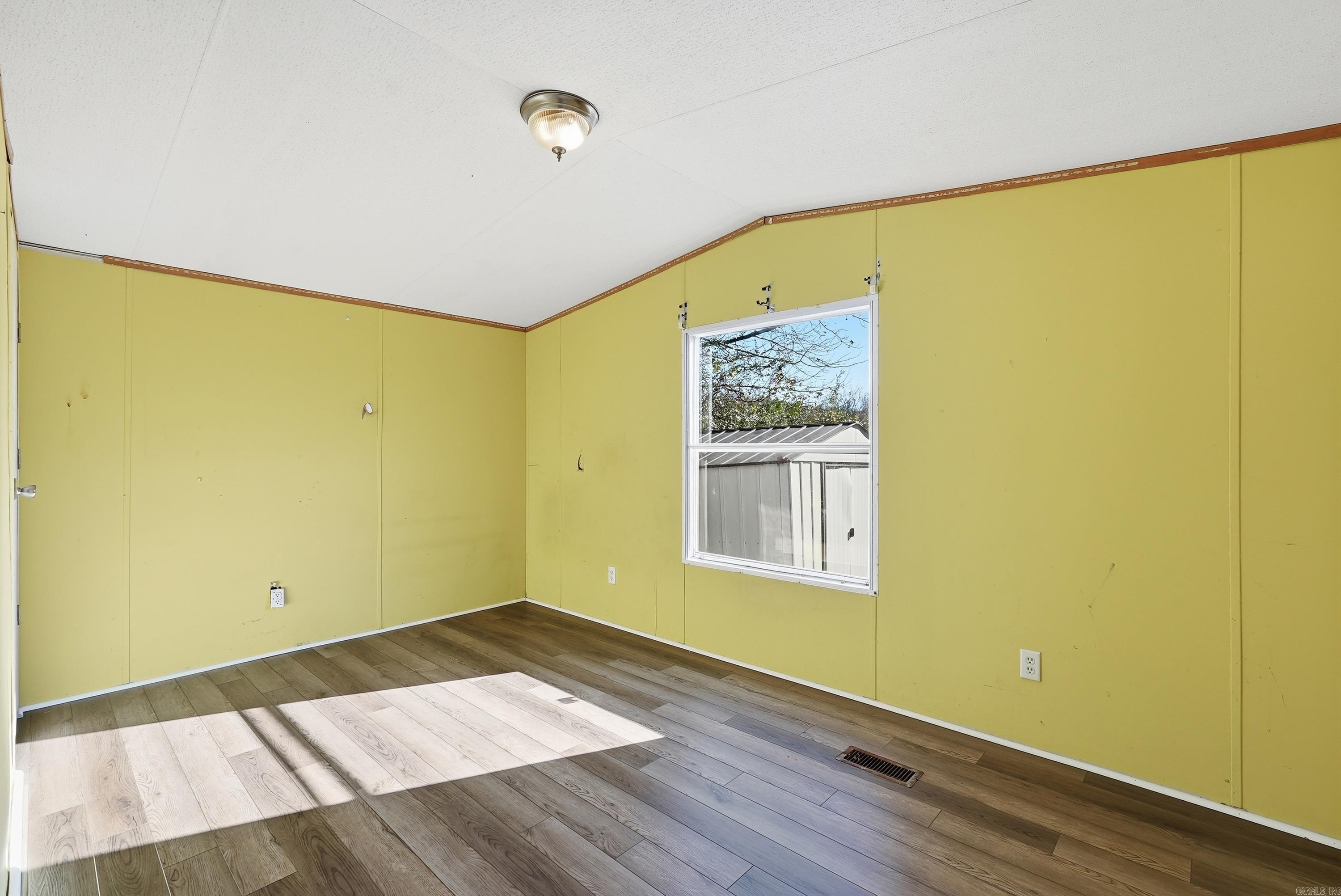 Metes & Bounds - Residential