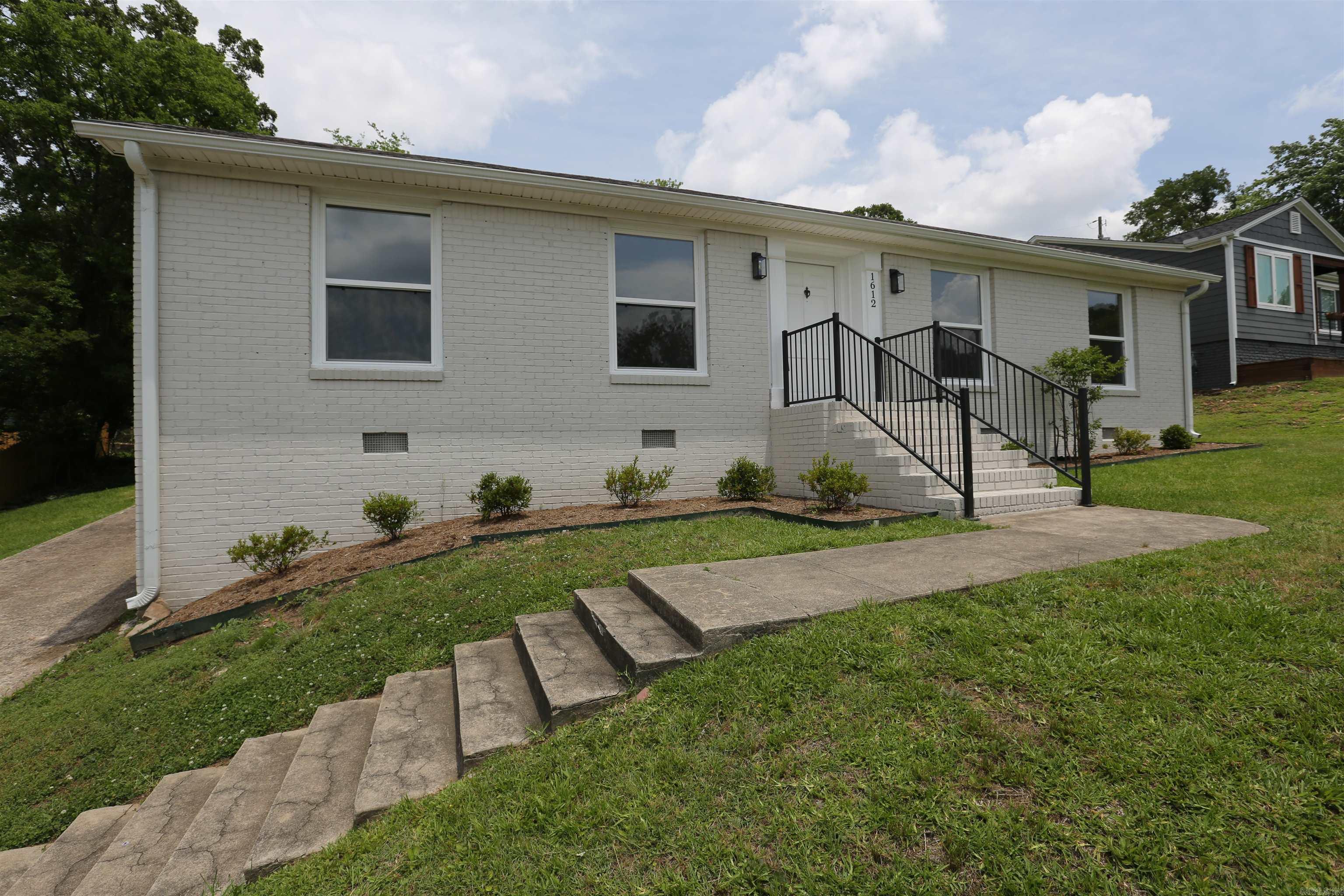 Completely Remodeled Home in Kingwood ā 1612 Pine Valley, Little Rock, AR Nestled in the sought-after Kingwood neighborhood, this stunning 4-bedroom, 2-bathroom home has been completely remodeled from top to bottom! Every inch has been thoughtfully updated, featuring a brand-new roof, HVAC system, flooring, fresh paint, and modern lighting throughout. Step inside to discover a beautifully designed interior with granite countertops, custom cabinets, and stylish bathrooms that offer both luxury and functionality. The spacious layout provides the perfect blend of comfort and elegance, making it ideal for entertaining or everyday living. Conveniently located near shopping, dining, and top-rated schools, this move-in-ready gem wonāt last long! Donāt miss your chance to own a beautifully updated home in one of Little Rockās most charming neighborhoods. Contact us today to schedule your private tour! A new deck is also being built!