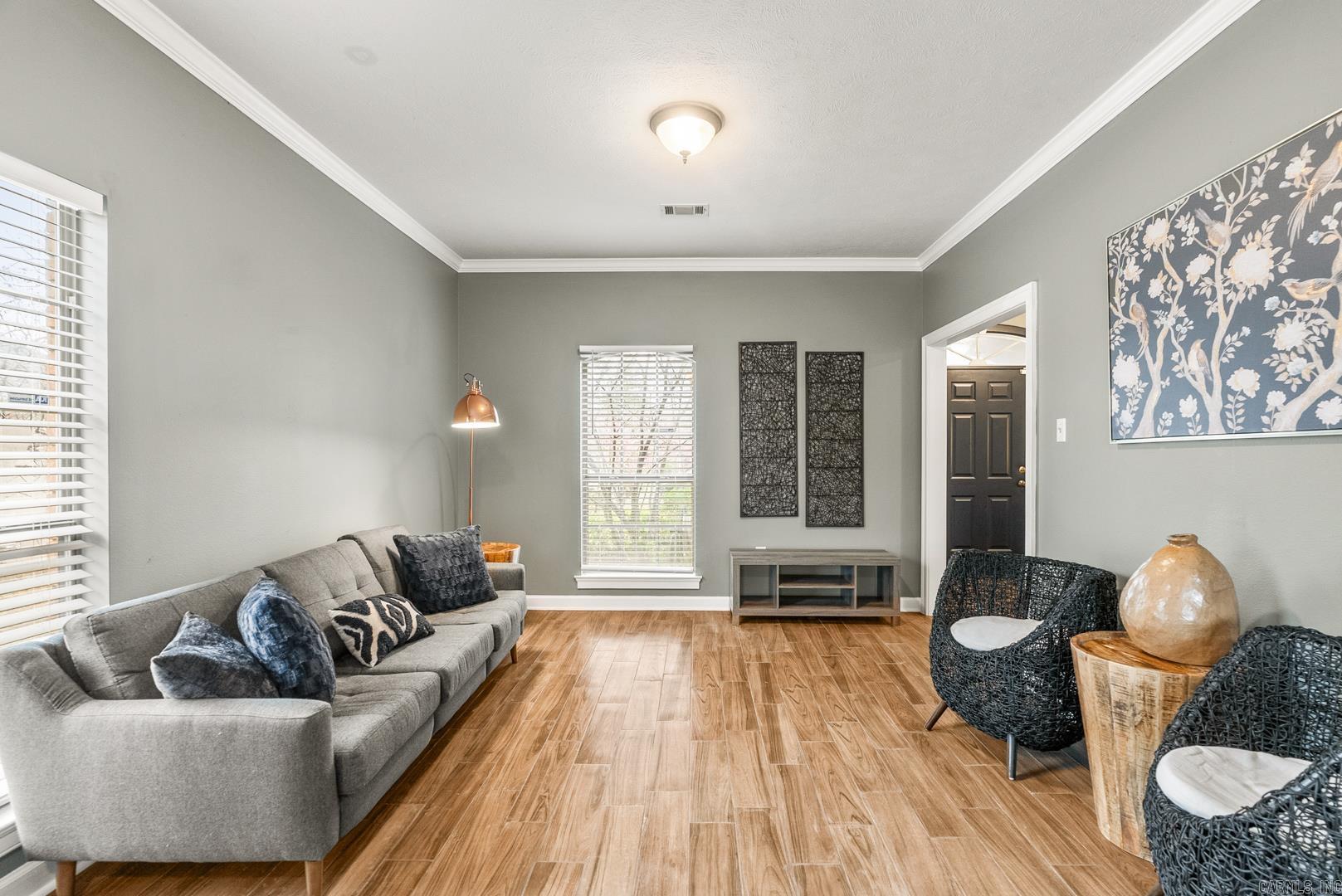 COUNTRY CLUB OF ARK THE - Residential