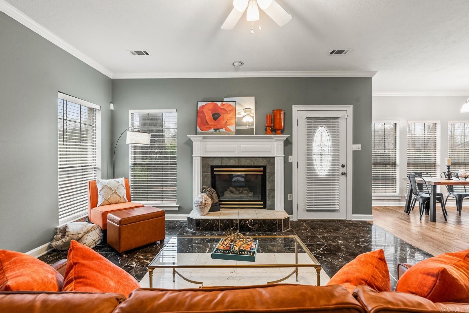 COUNTRY CLUB OF ARK THE - Residential