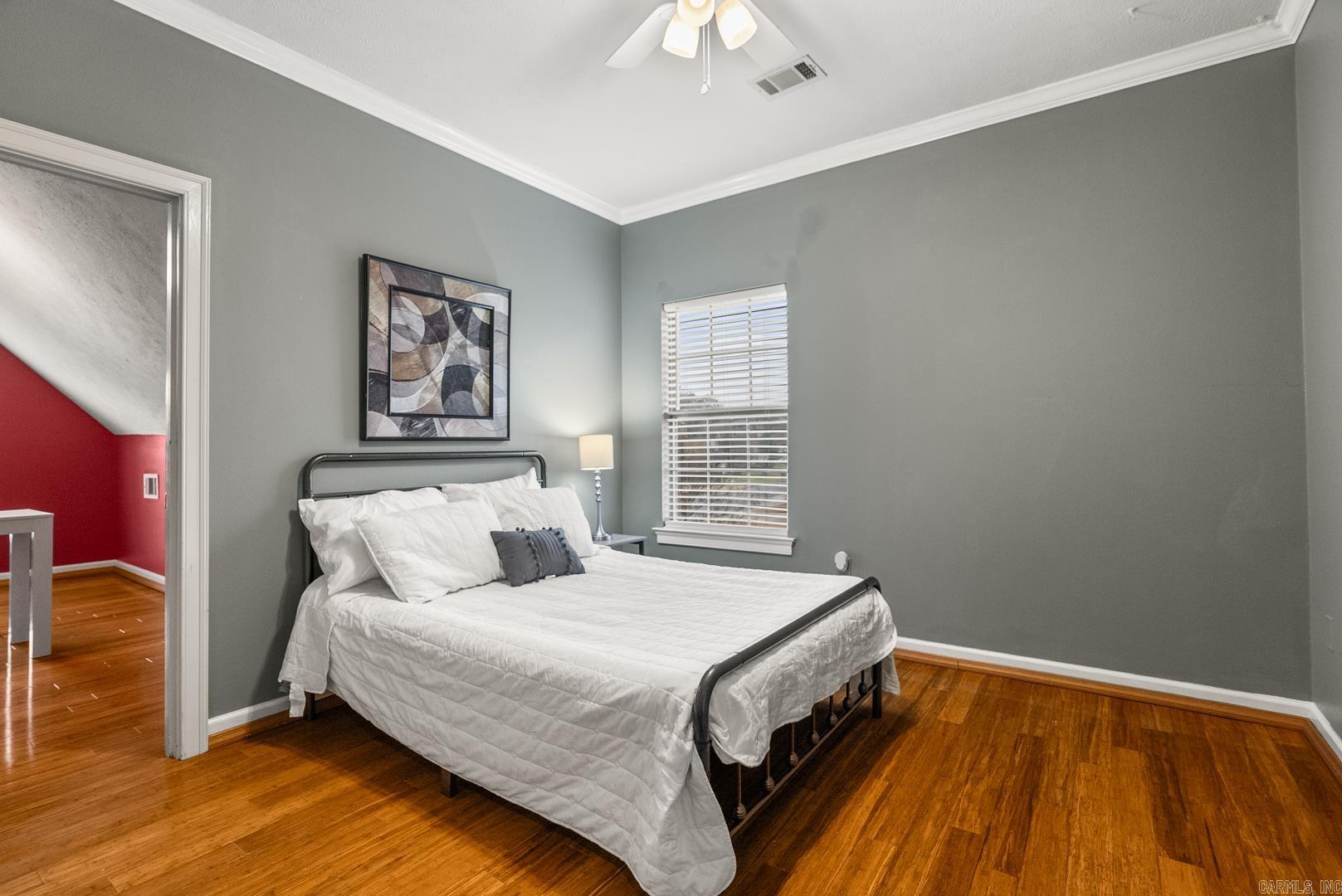 COUNTRY CLUB OF ARK THE - Residential