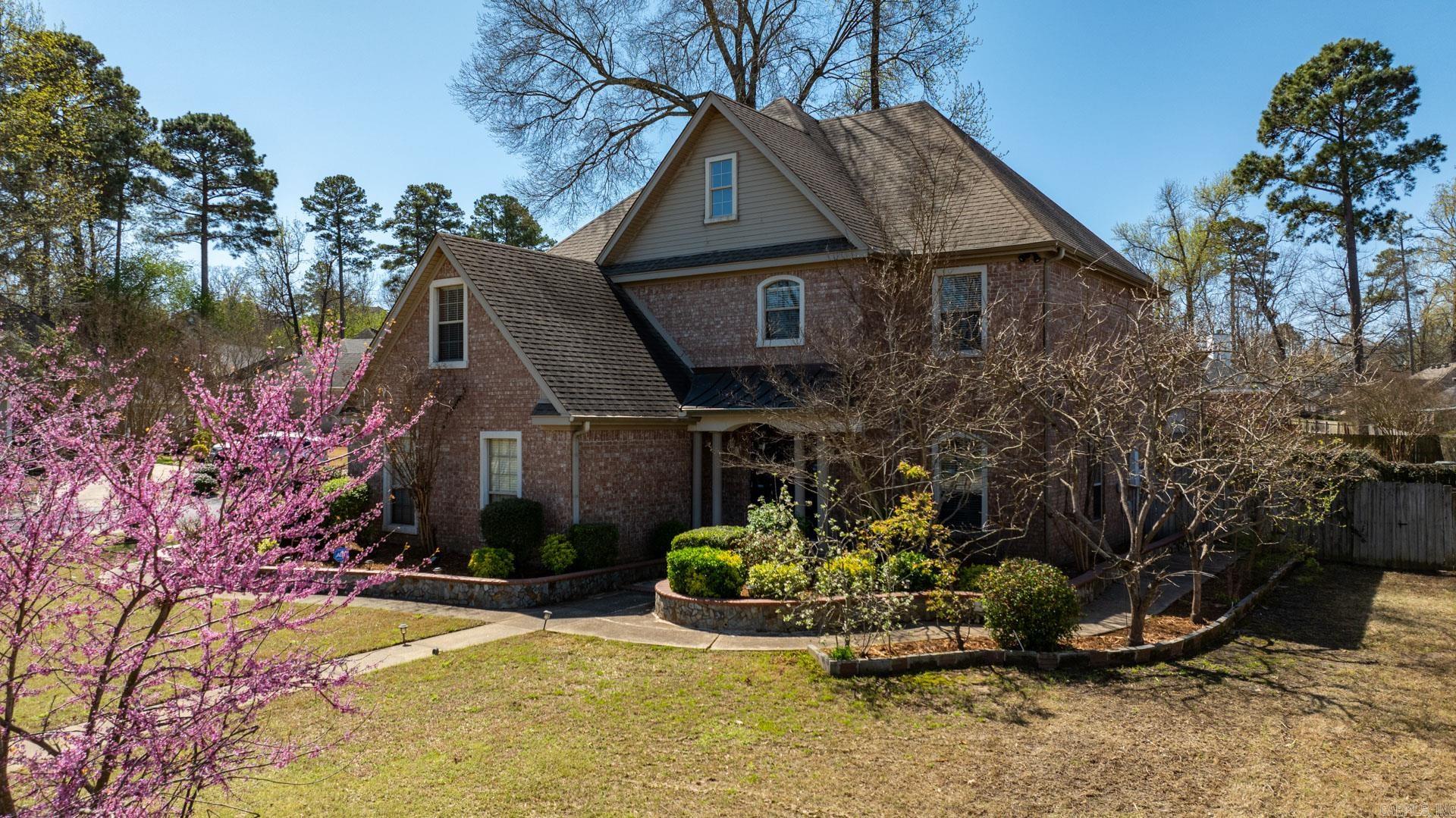 COUNTRY CLUB OF ARK THE - Residential