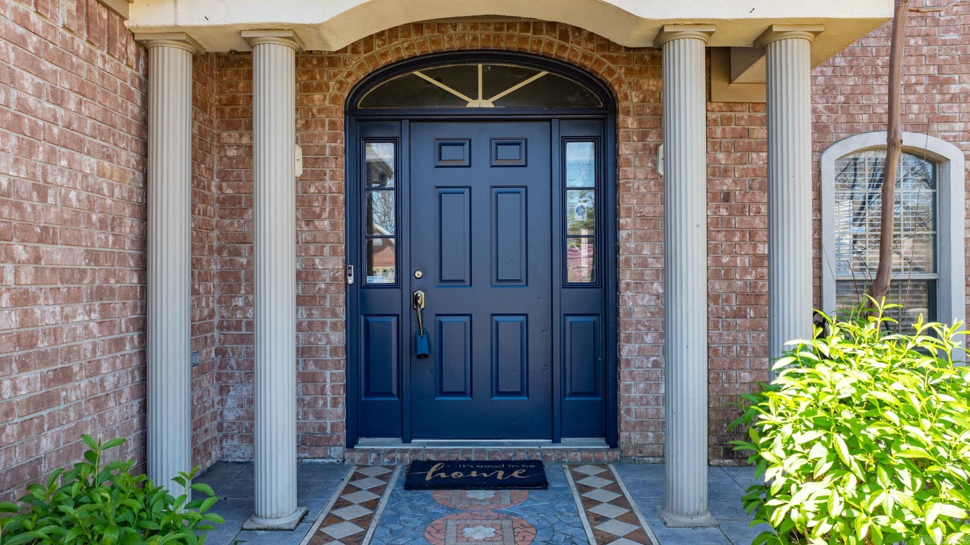 COUNTRY CLUB OF ARK THE - Residential