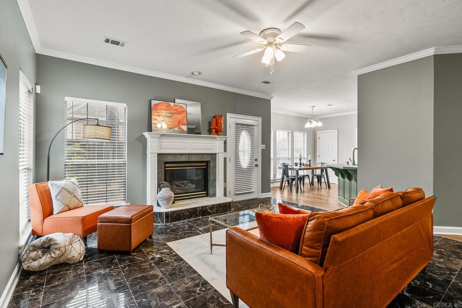 COUNTRY CLUB OF ARK THE - Residential