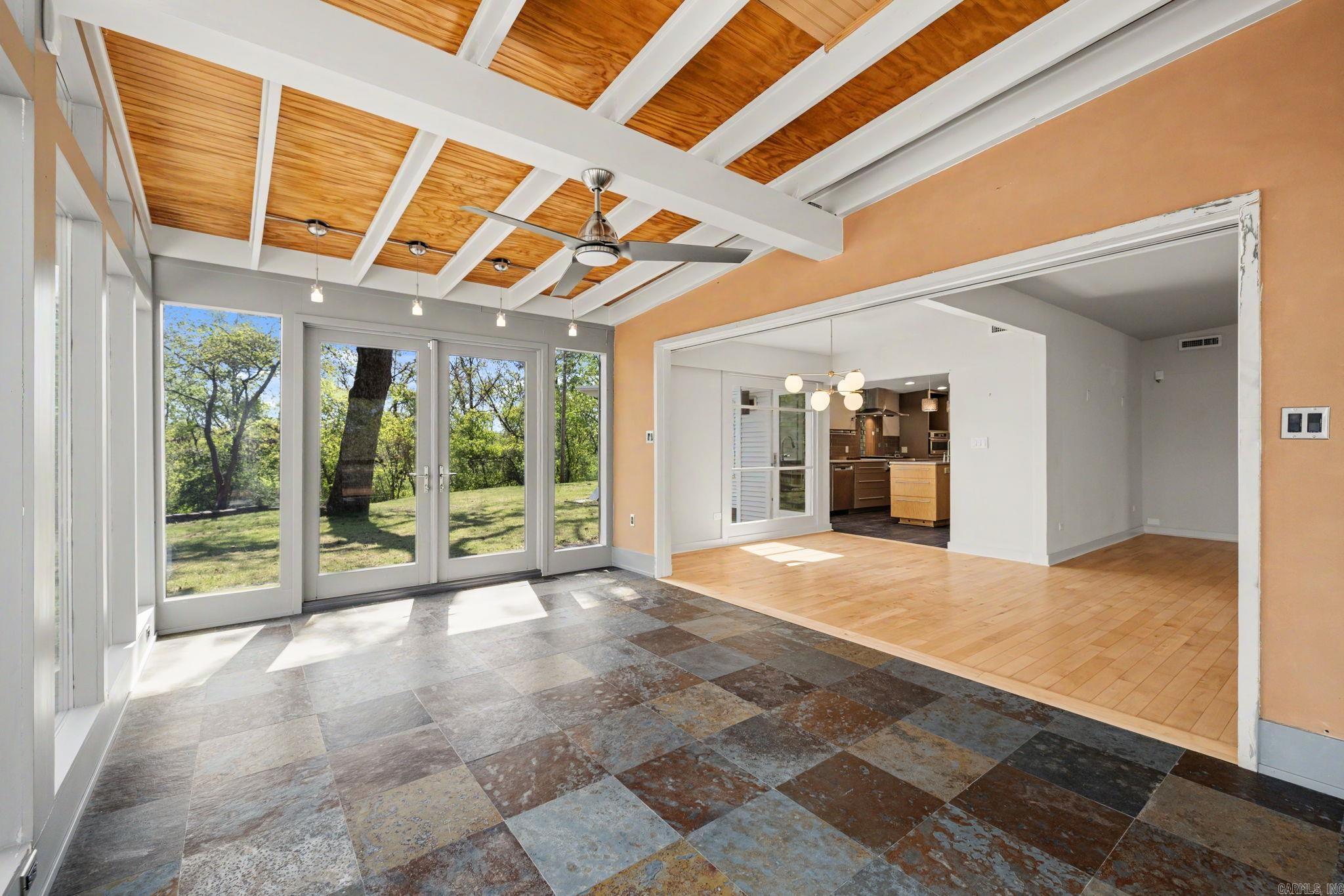 PARK HILL - Residential