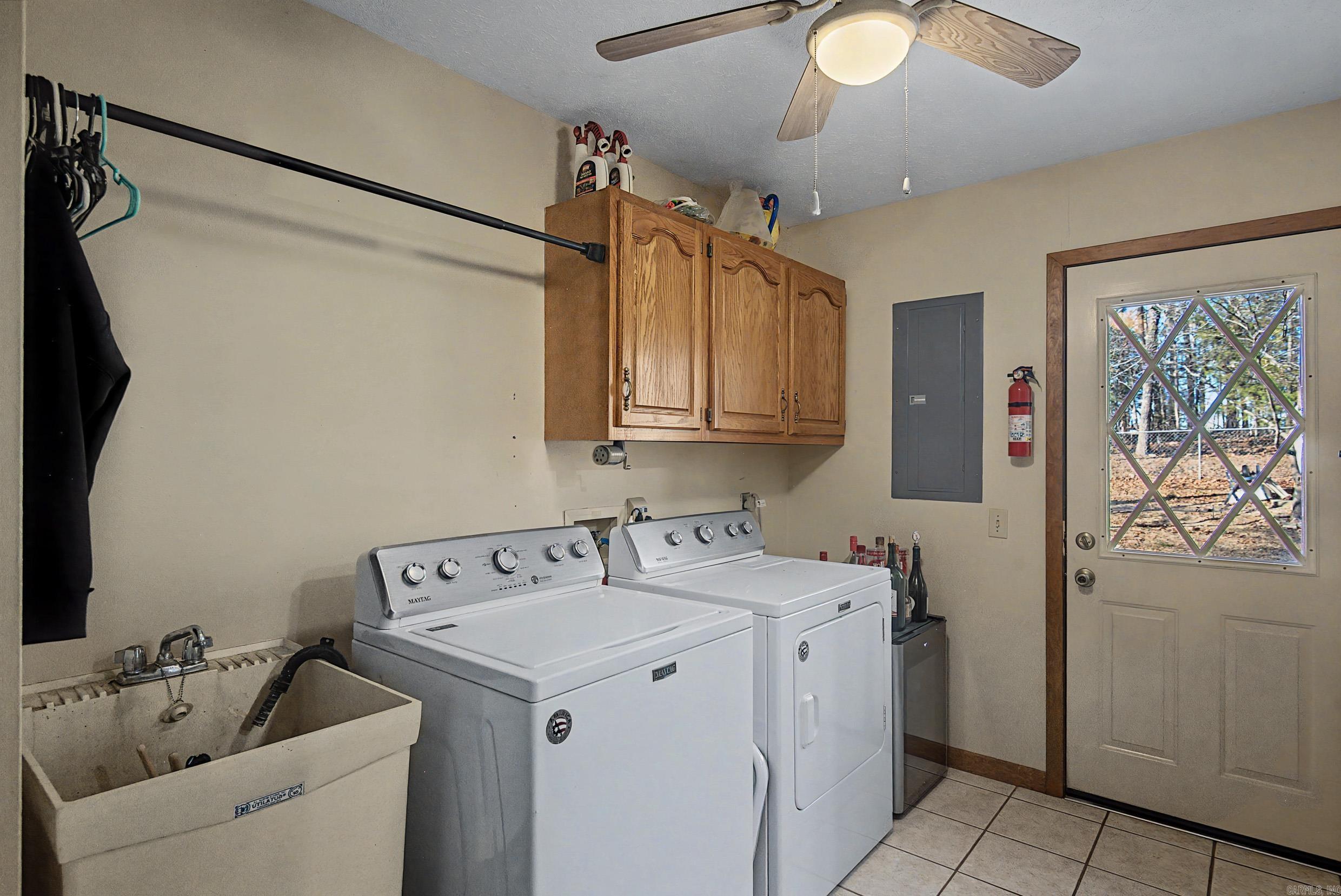 CARLILE HIGHLANDS ADD - Residential