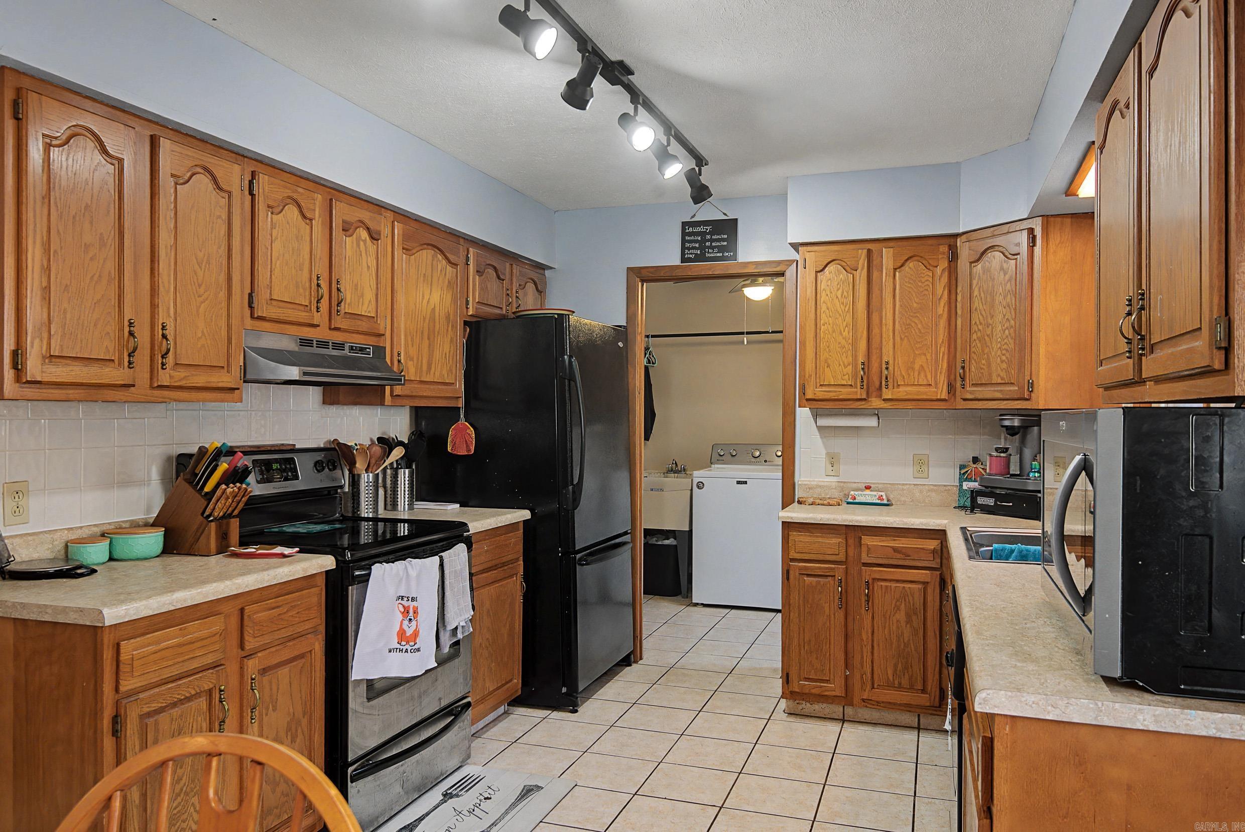 CARLILE HIGHLANDS ADD - Residential