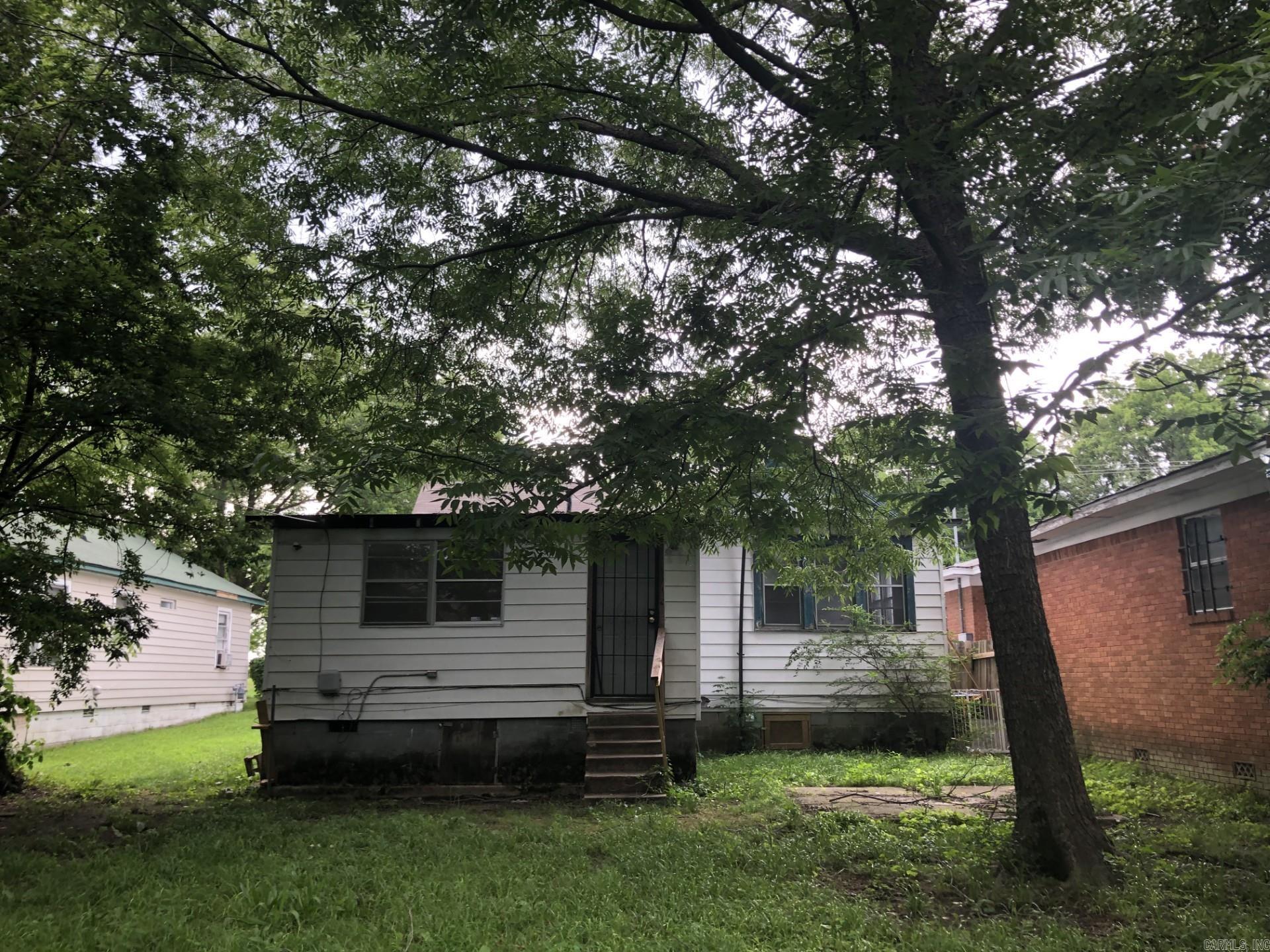 CITY OF LR L15 - Residential