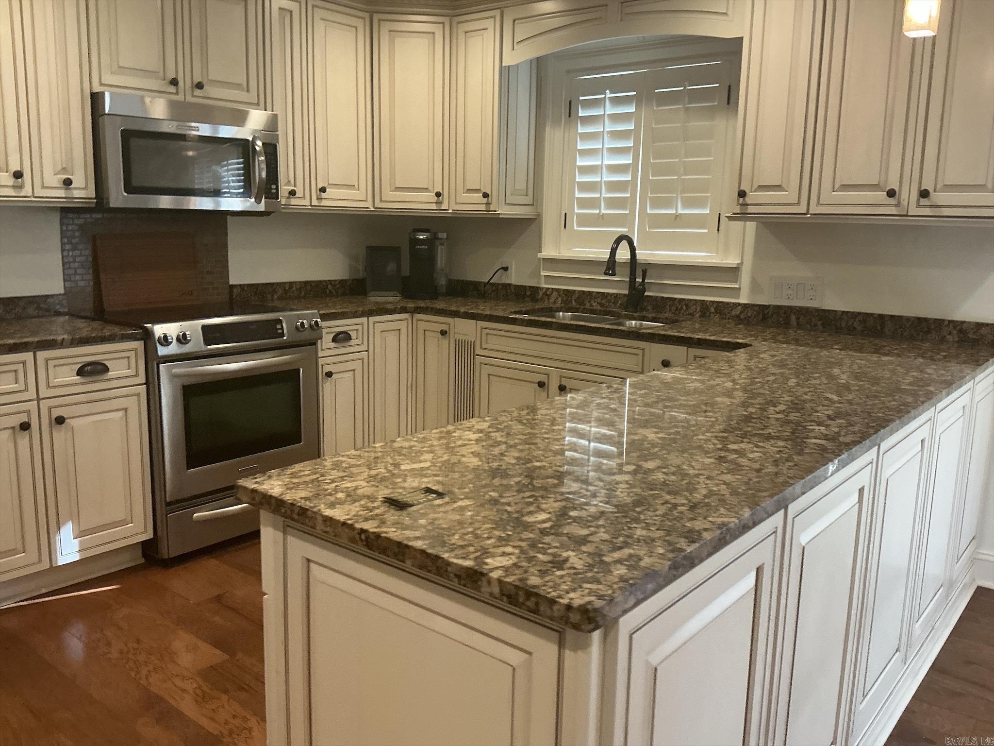 FOREST PARK G - Residential