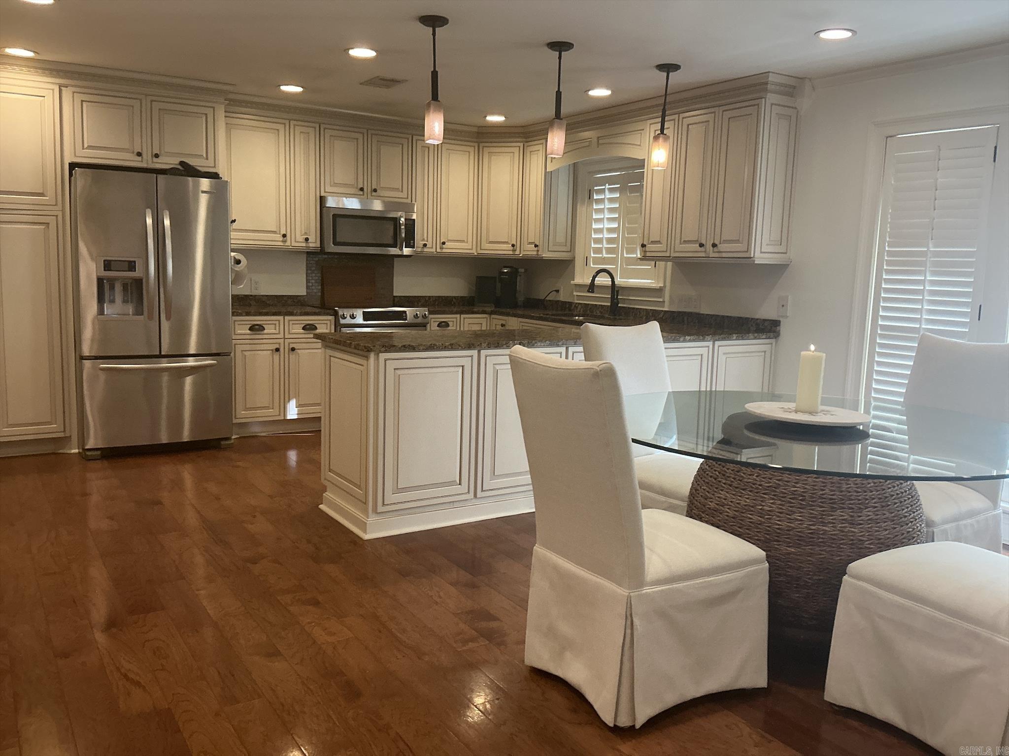 FOREST PARK G - Residential