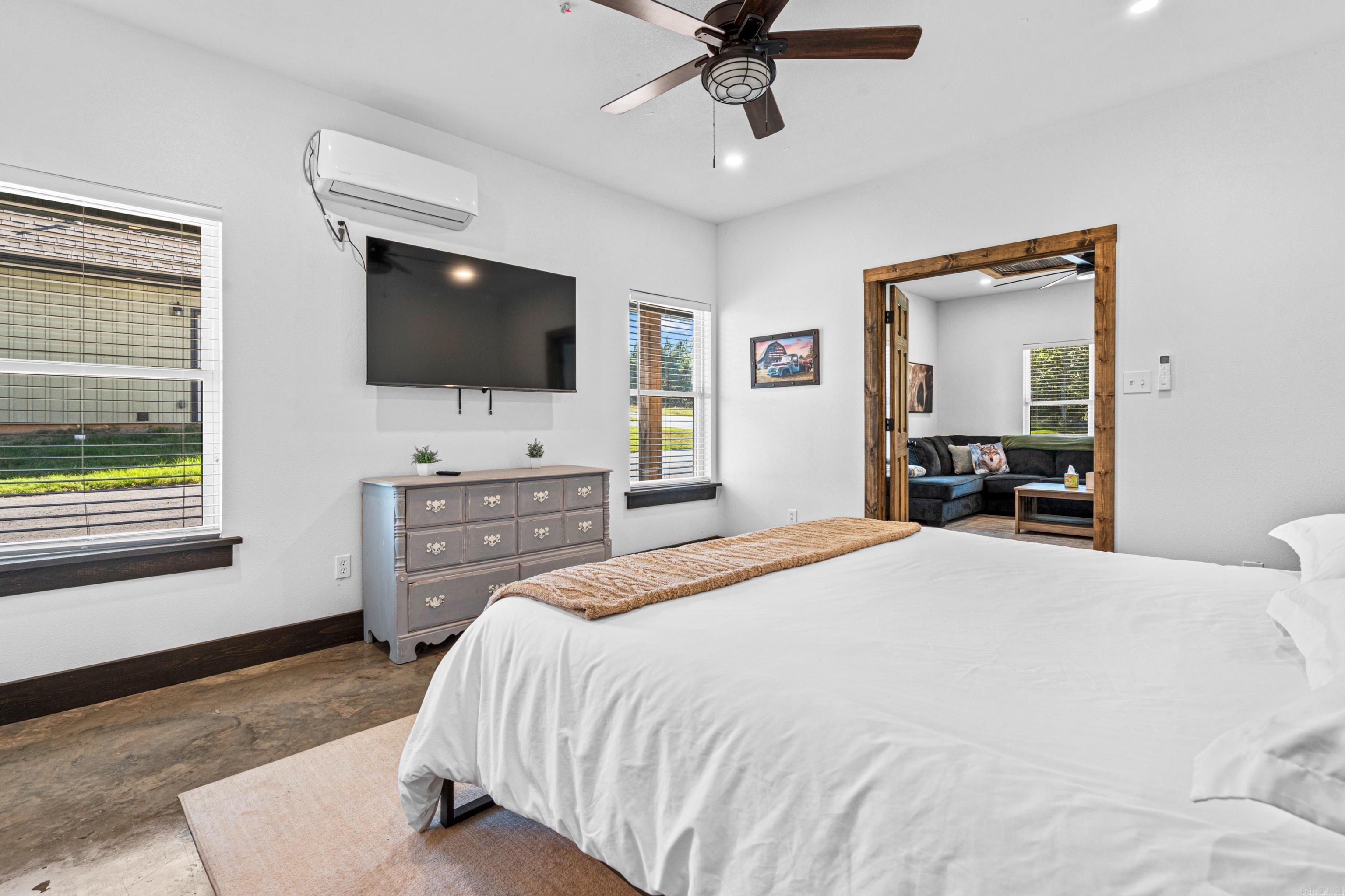 Metes & Bounds - Residential Income