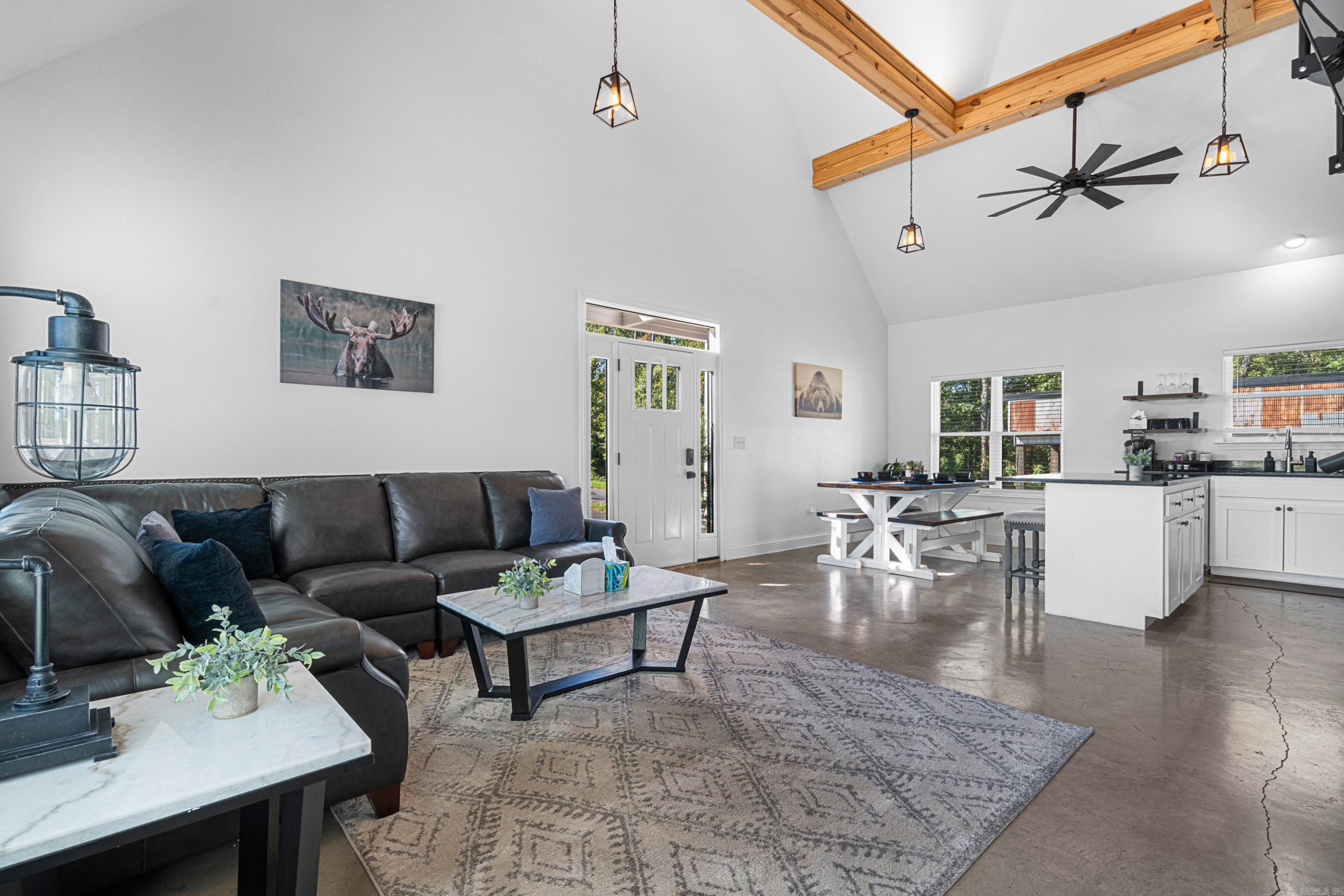 Metes & Bounds - Residential Income