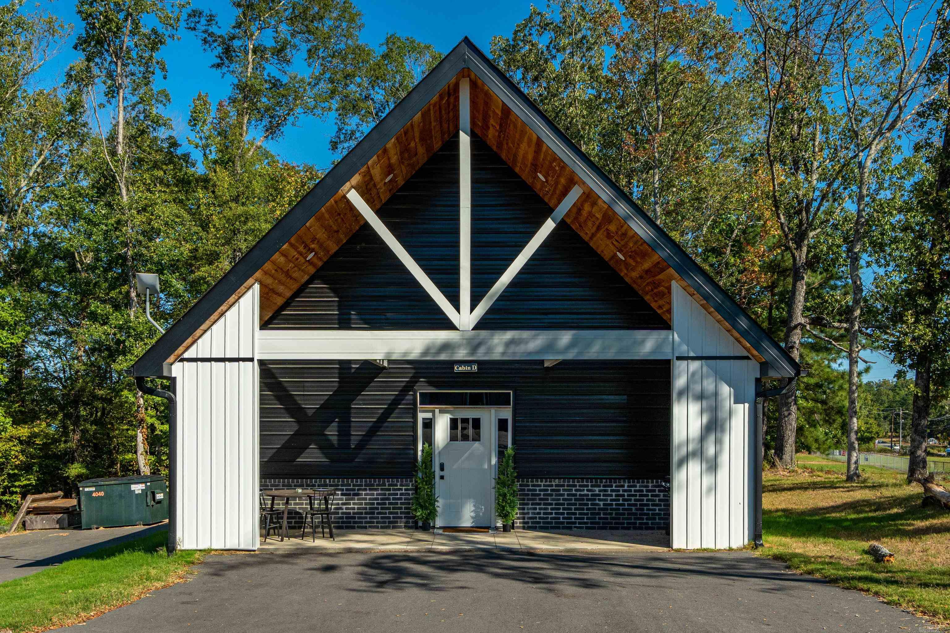 Metes & Bounds - Residential Income